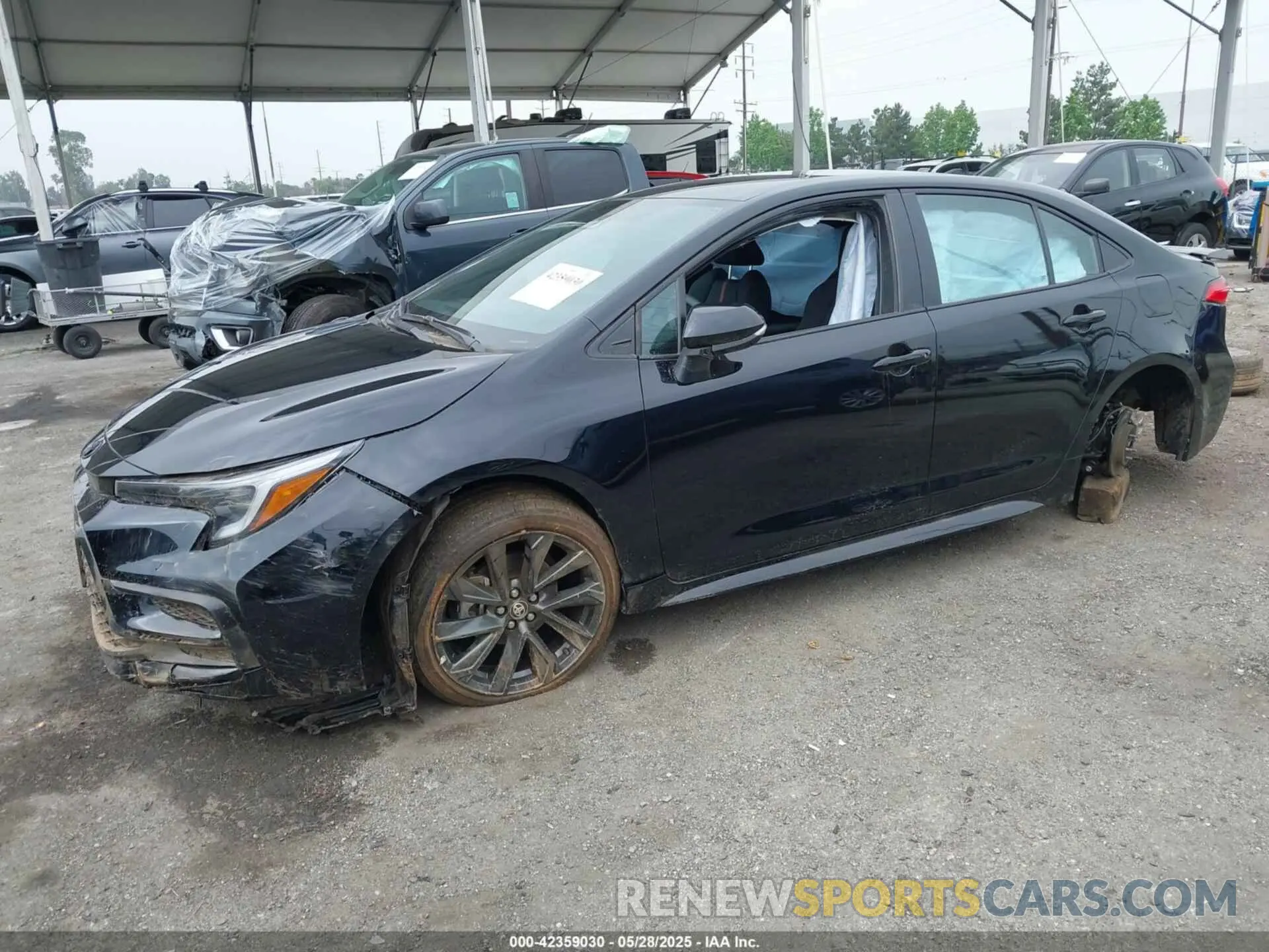 2 Photograph of a damaged car 5YFS4MCE6SP234583 TOYOTA COROLLA 2025