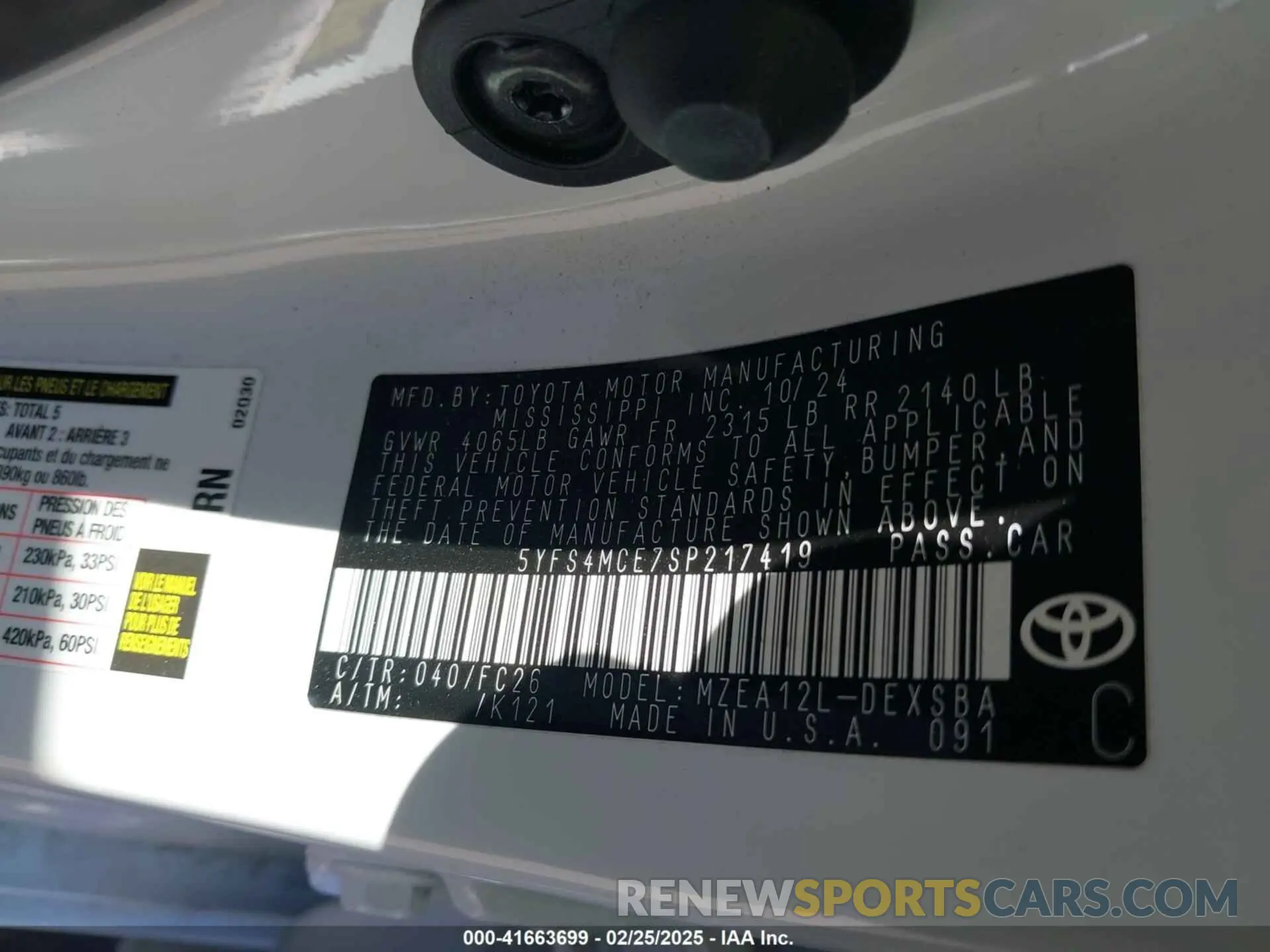 9 Photograph of a damaged car 5YFS4MCE7SP217419 TOYOTA COROLLA 2025
