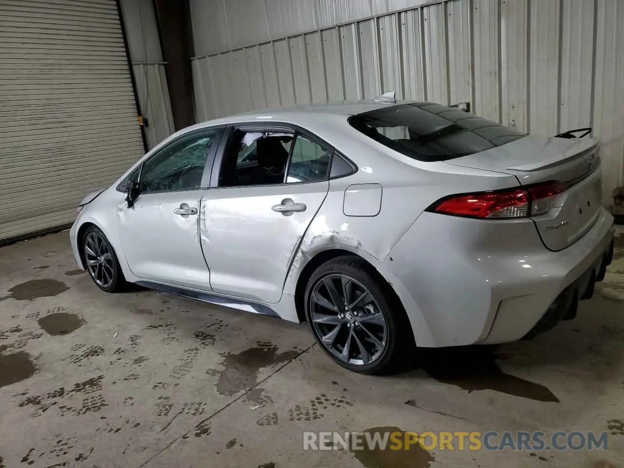 2 Photograph of a damaged car 5YFS4MCE7SP224967 TOYOTA COROLLA 2025