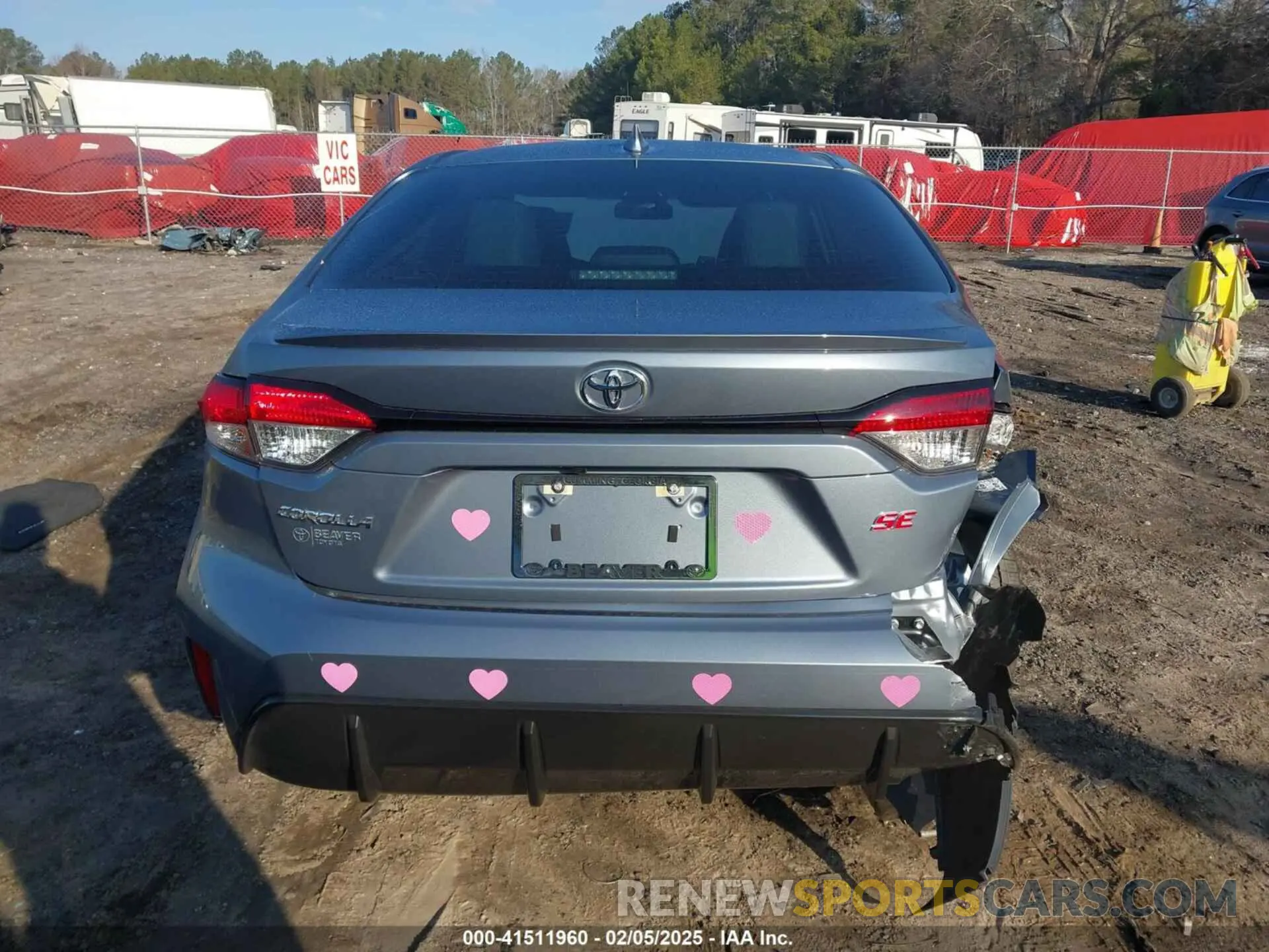 16 Photograph of a damaged car 5YFS4MCE8SP220829 TOYOTA COROLLA 2025