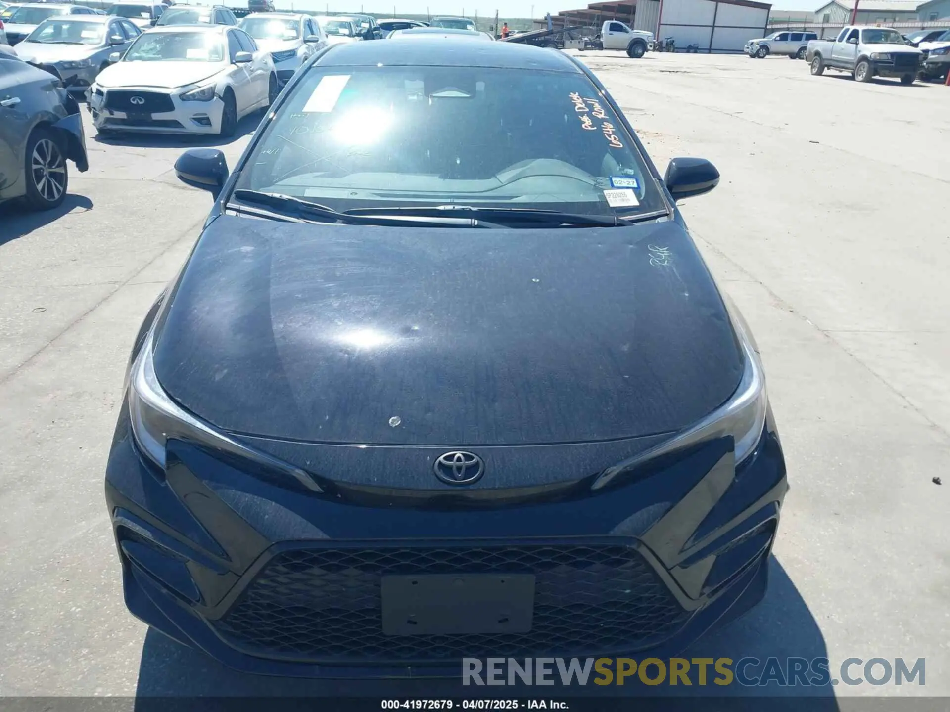 12 Photograph of a damaged car 5YFS4MCE8SP229286 TOYOTA COROLLA 2025