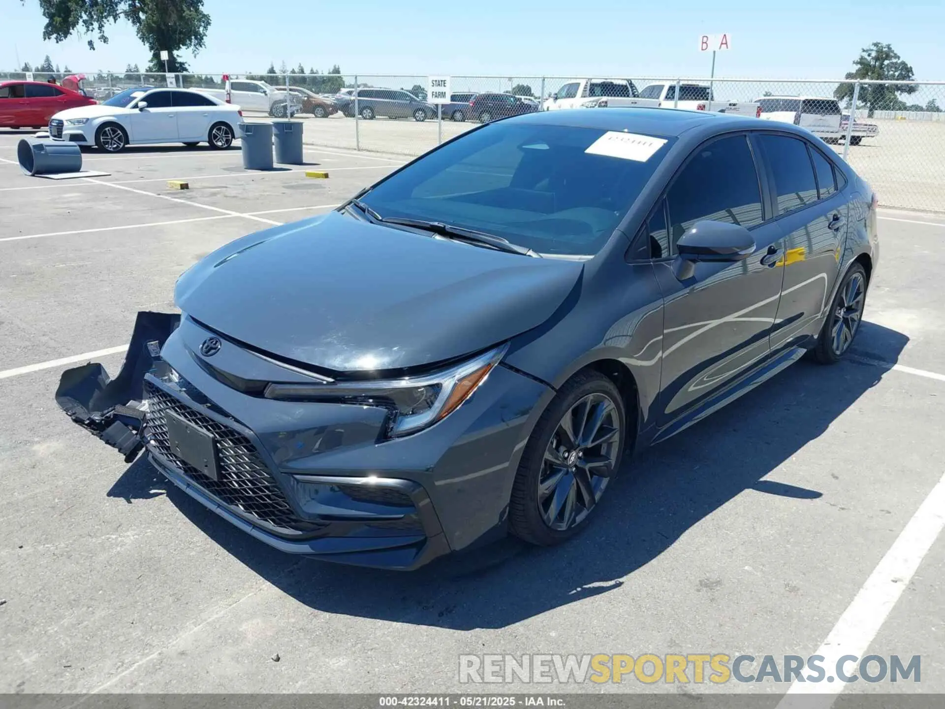 2 Photograph of a damaged car 5YFT4MCE5SP222123 TOYOTA COROLLA 2025