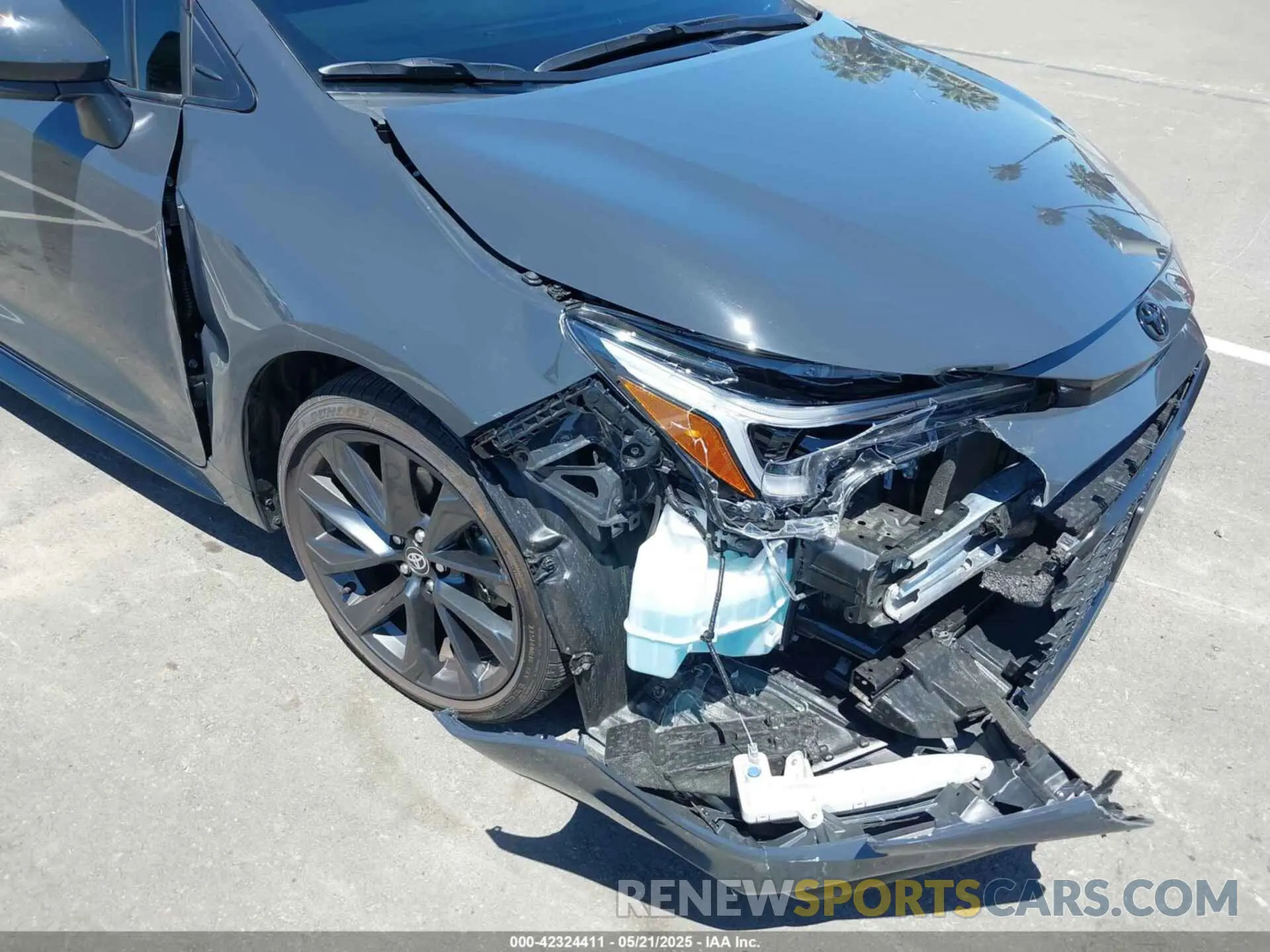 6 Photograph of a damaged car 5YFT4MCE5SP222123 TOYOTA COROLLA 2025
