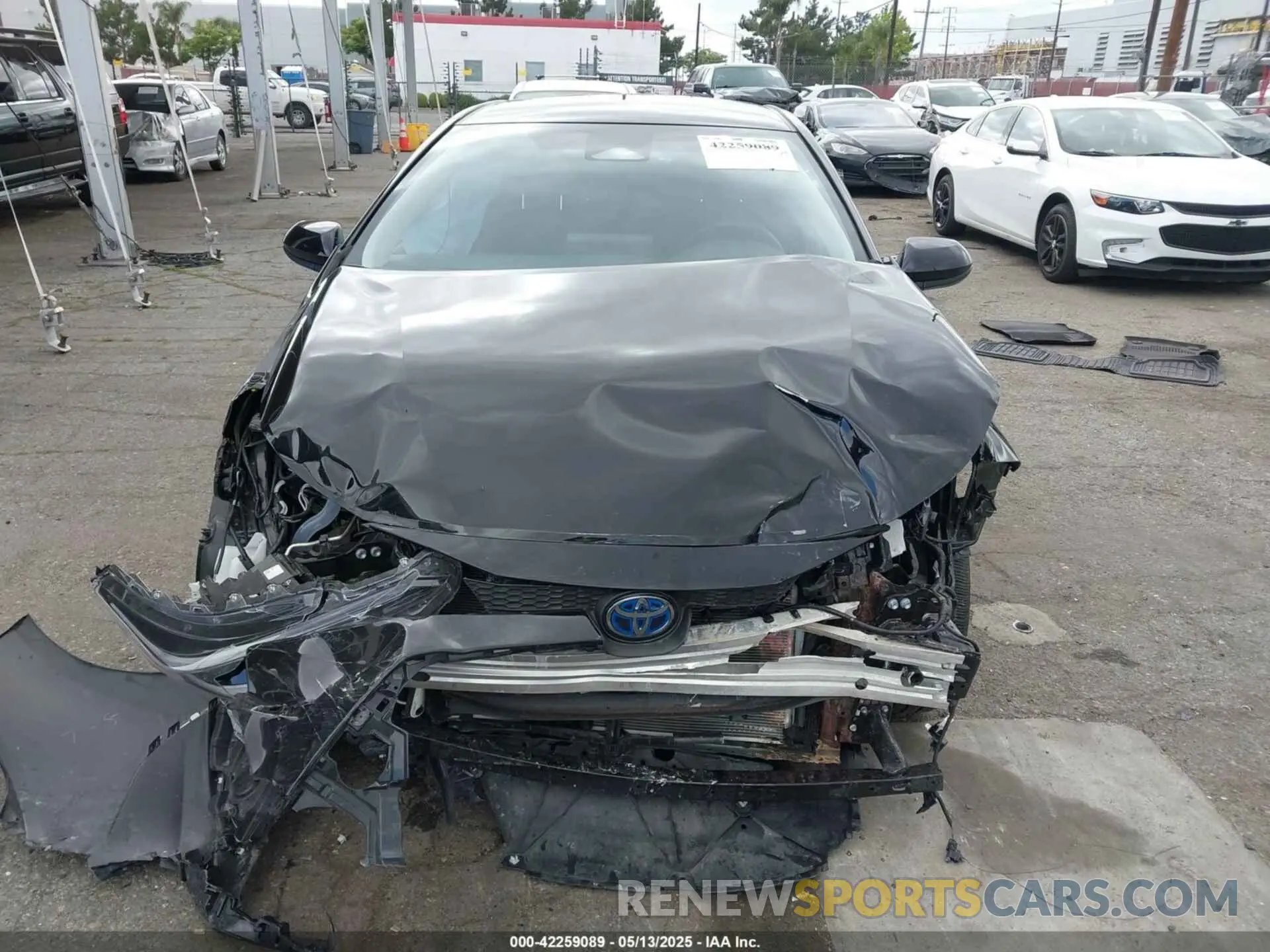 13 Photograph of a damaged car JTDBCMFE0S3075034 TOYOTA COROLLA 2025