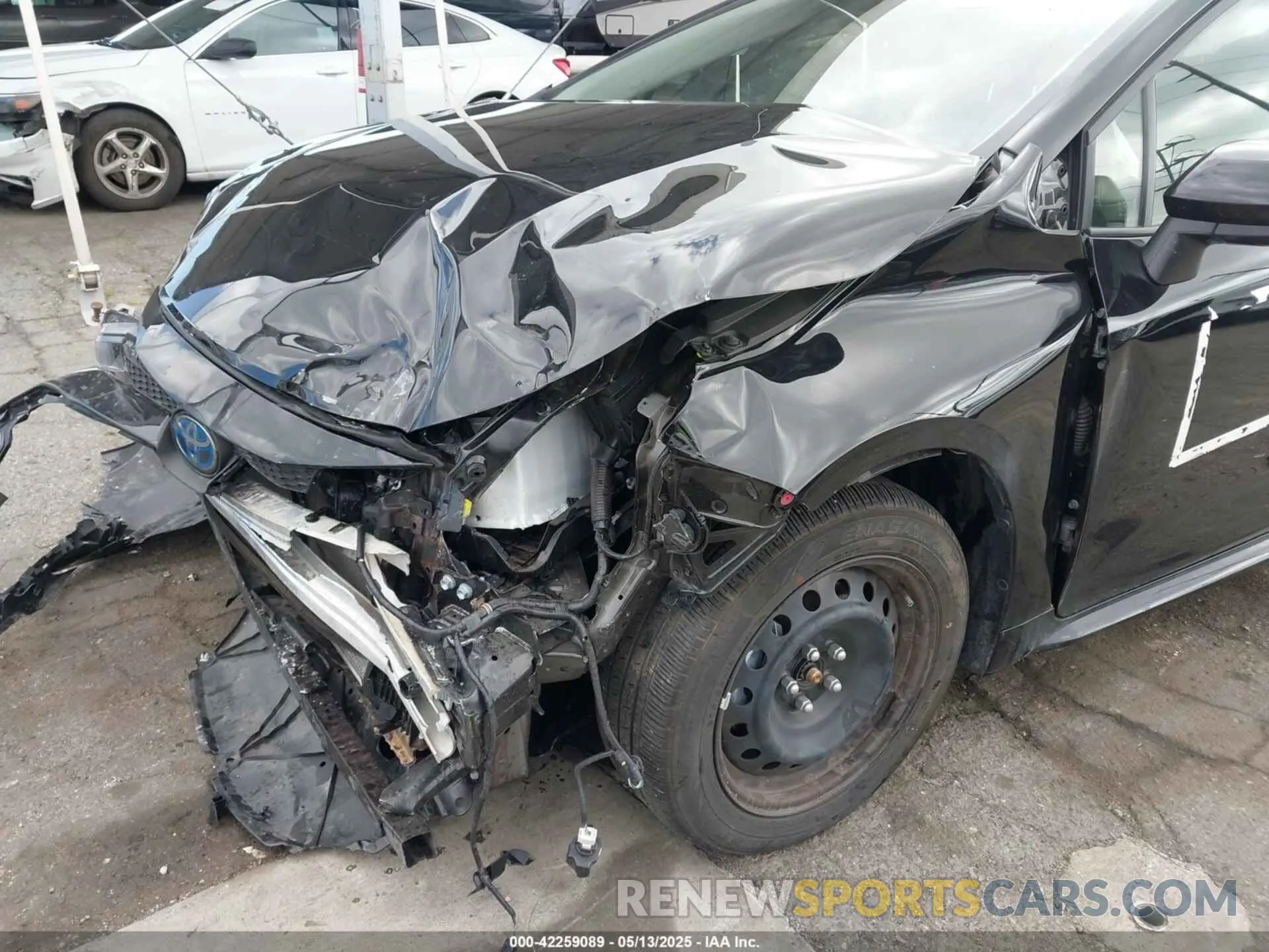 6 Photograph of a damaged car JTDBCMFE0S3075034 TOYOTA COROLLA 2025
