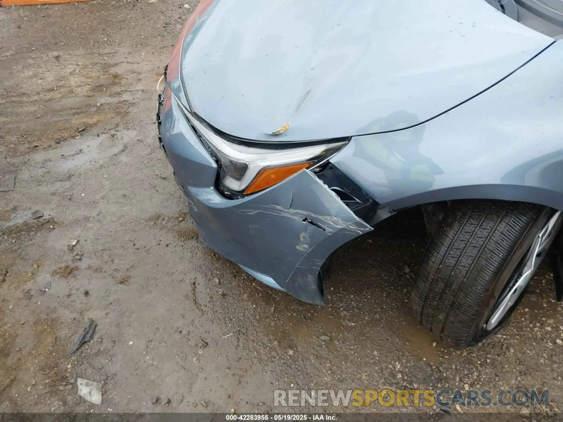 12 Photograph of a damaged car JTDBCMFE0SJ042143 TOYOTA COROLLA 2025