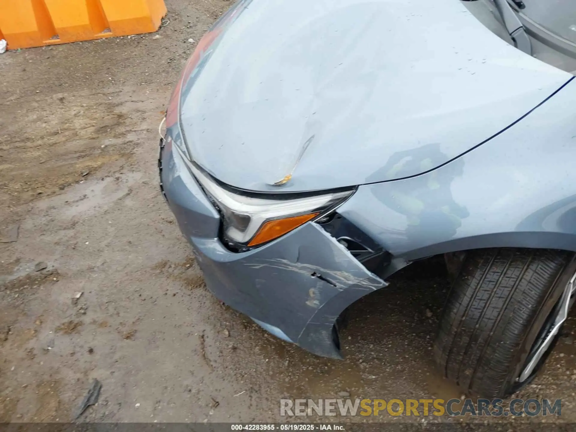 6 Photograph of a damaged car JTDBCMFE0SJ042143 TOYOTA COROLLA 2025