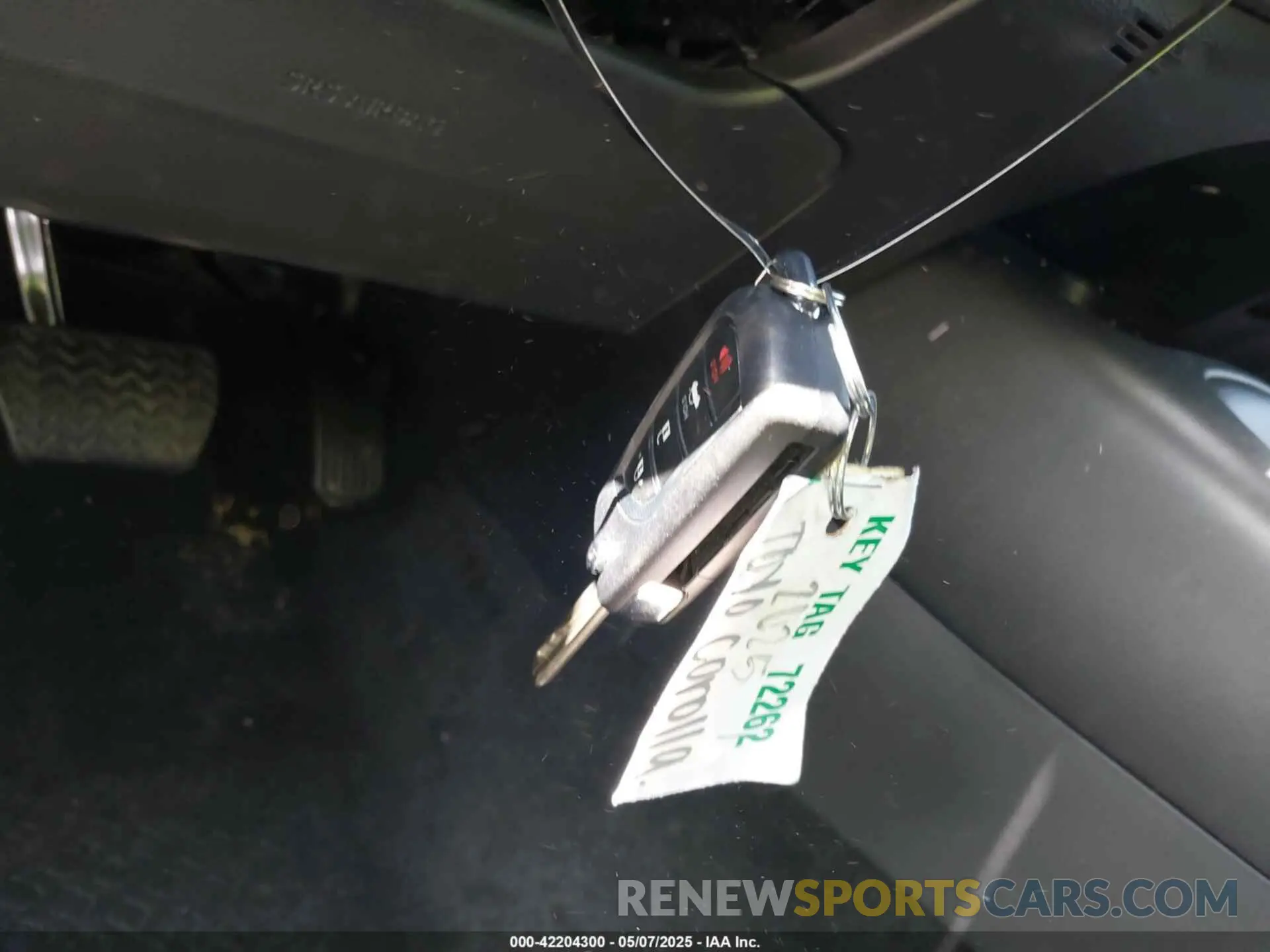 11 Photograph of a damaged car JTDBCMFE2S3072779 TOYOTA COROLLA 2025
