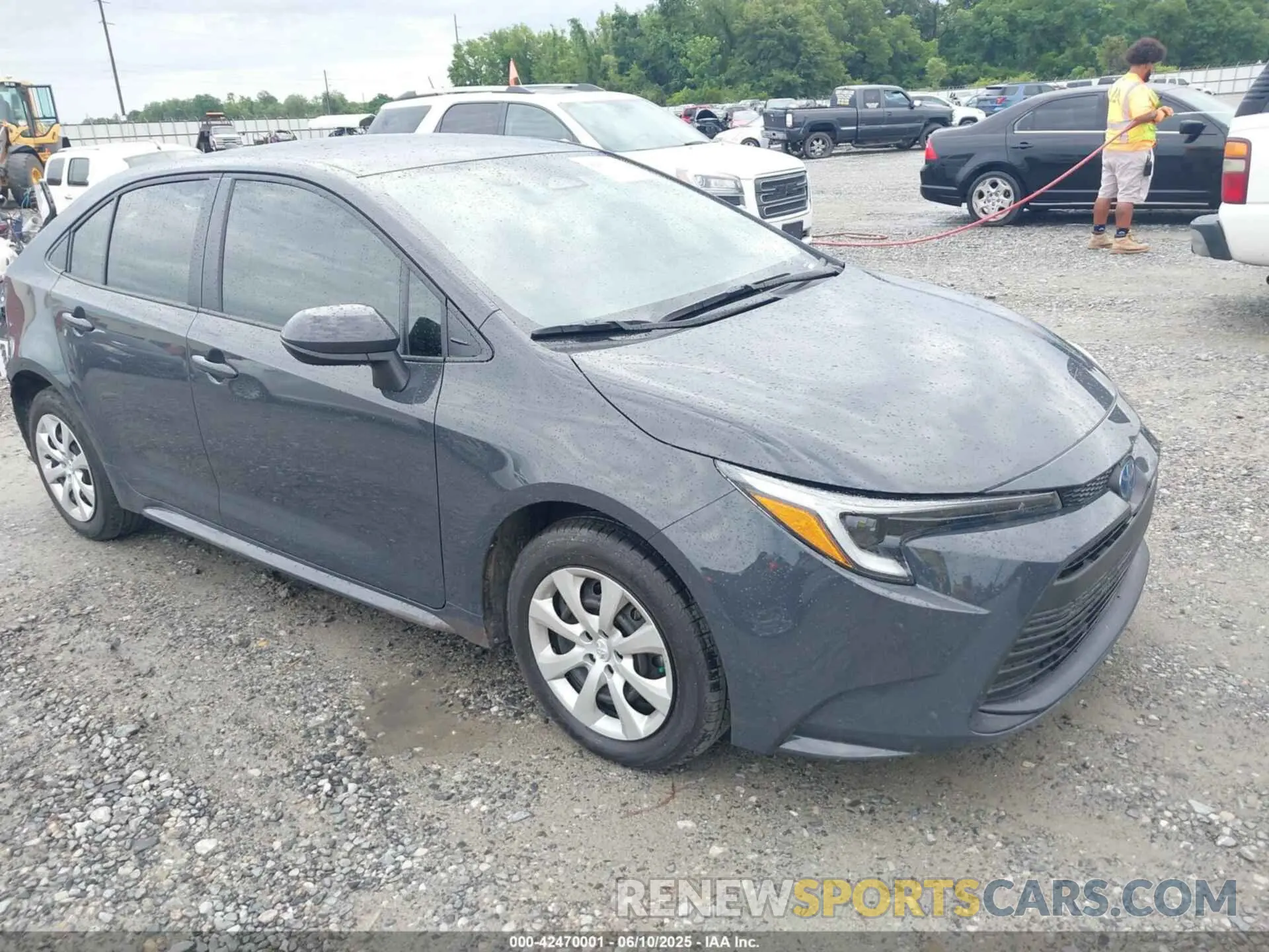 1 Photograph of a damaged car JTDBCMFE3S3085623 TOYOTA COROLLA 2025