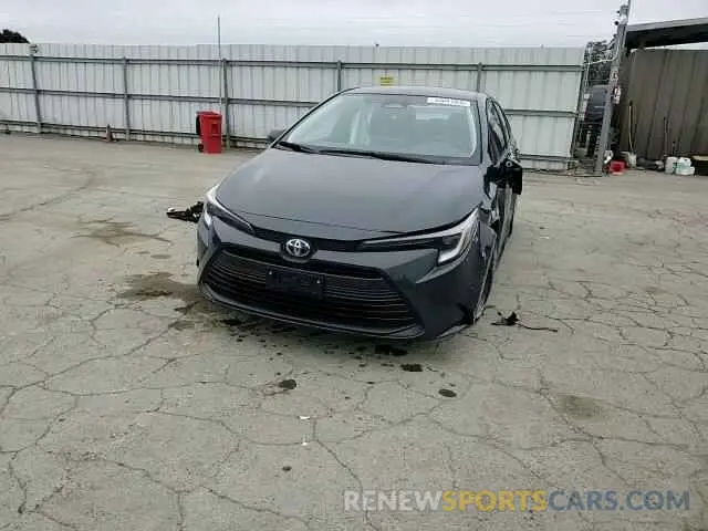 13 Photograph of a damaged car JTDBCMFE4S3088708 TOYOTA COROLLA 2025