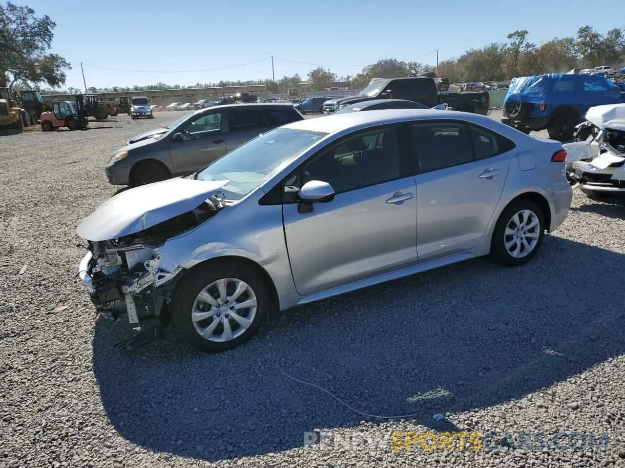 1 Photograph of a damaged car JTDBCMFE4SJ038242 TOYOTA COROLLA 2025