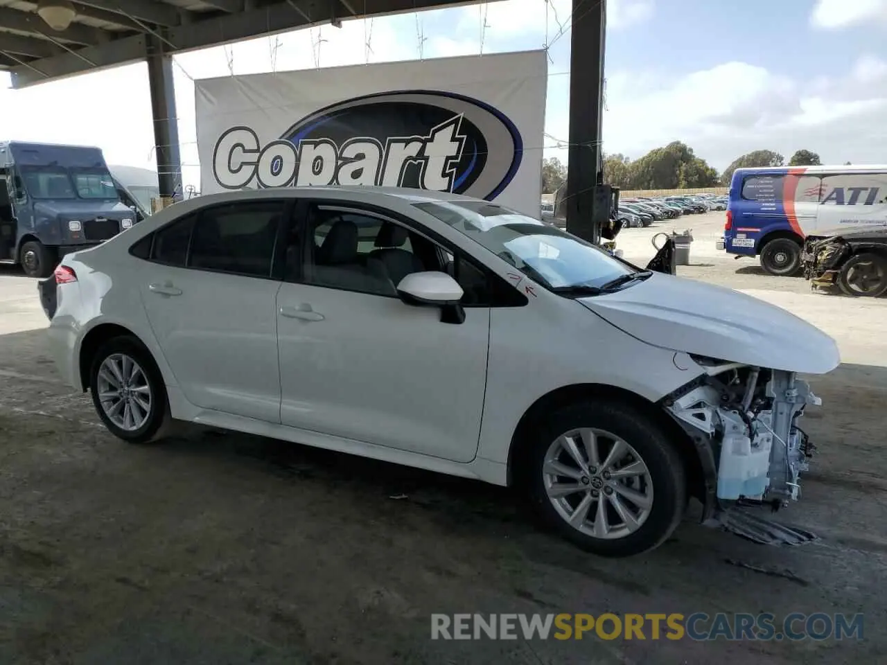 4 Photograph of a damaged car JTDBCMFE4SJ039360 TOYOTA COROLLA 2025