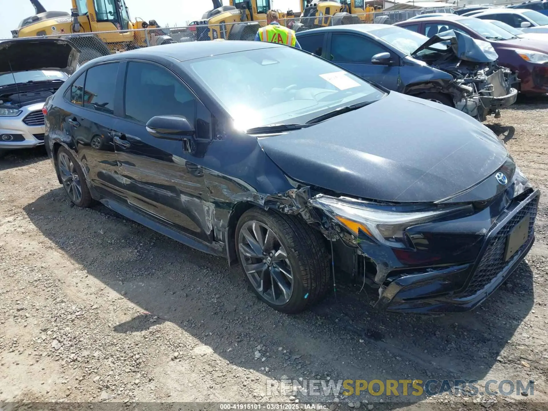 1 Photograph of a damaged car JTDBCMFE5SJ041392 TOYOTA COROLLA 2025