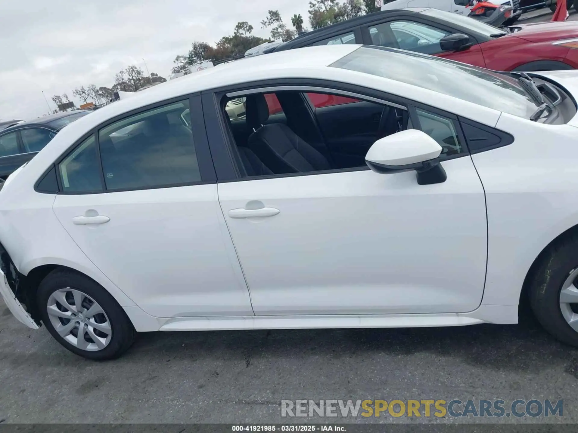 13 Photograph of a damaged car JTDBCMFE6S3074311 TOYOTA COROLLA 2025