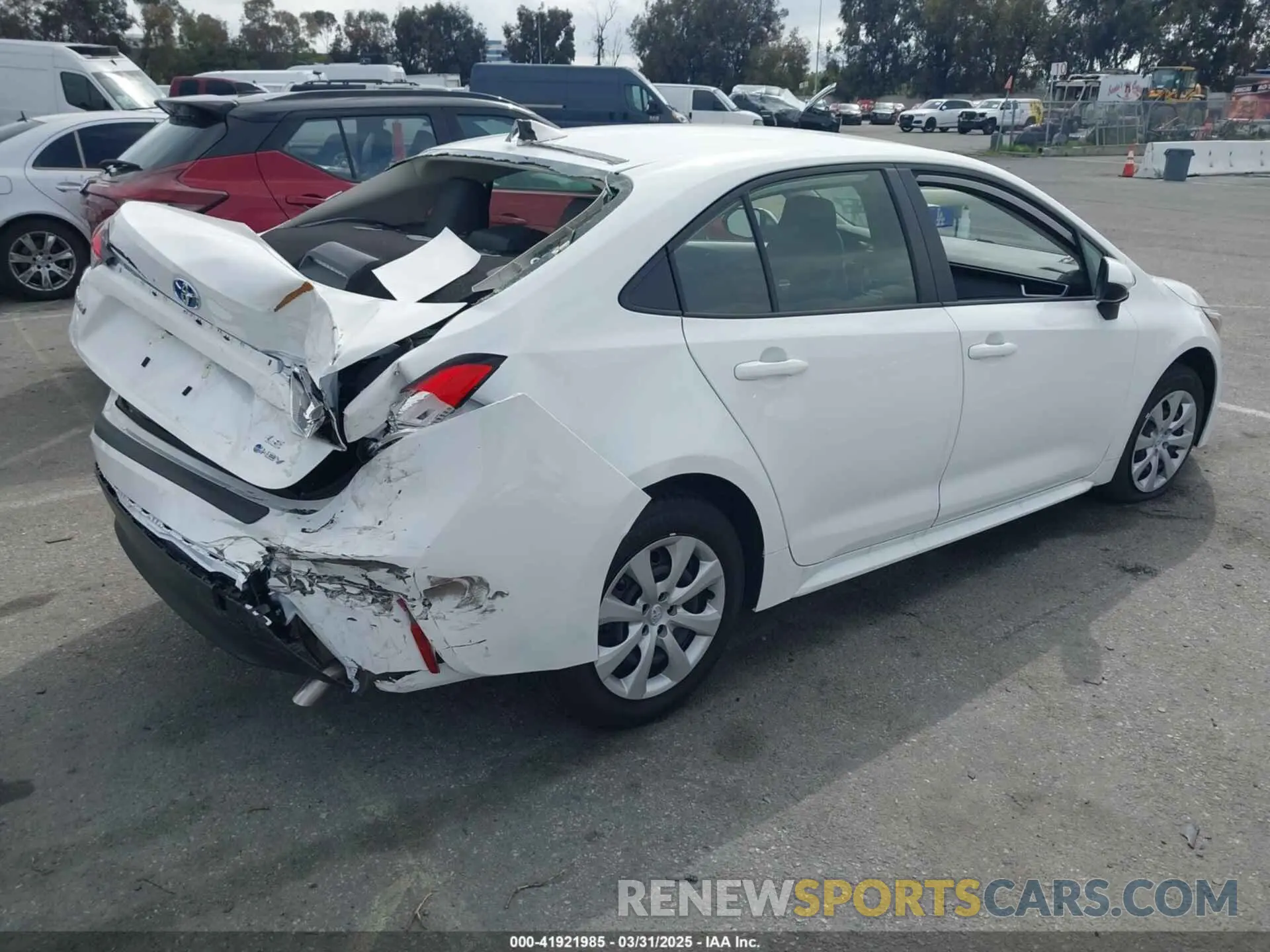 4 Photograph of a damaged car JTDBCMFE6S3074311 TOYOTA COROLLA 2025