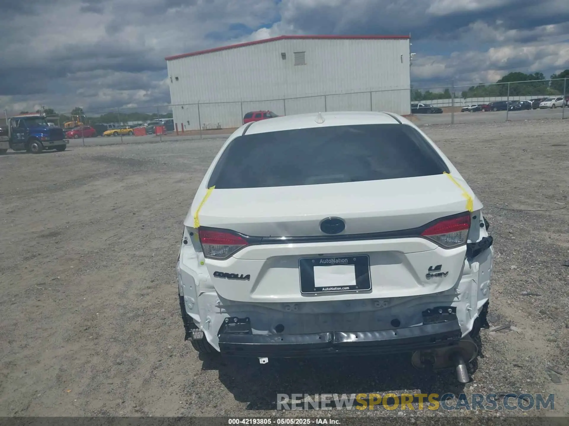 17 Photograph of a damaged car JTDBCMFE6S3078312 TOYOTA COROLLA 2025