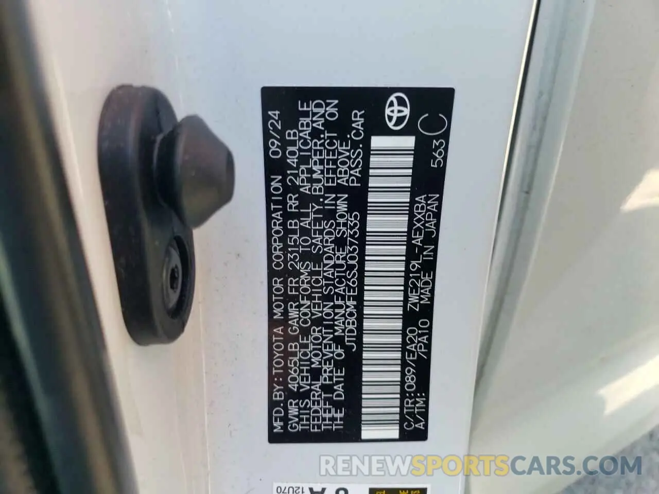 14 Photograph of a damaged car JTDBCMFE6SJ037335 TOYOTA COROLLA 2025