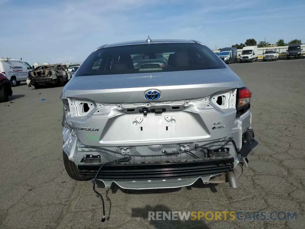 6 Photograph of a damaged car JTDBCMFE6SJ039313 TOYOTA COROLLA 2025