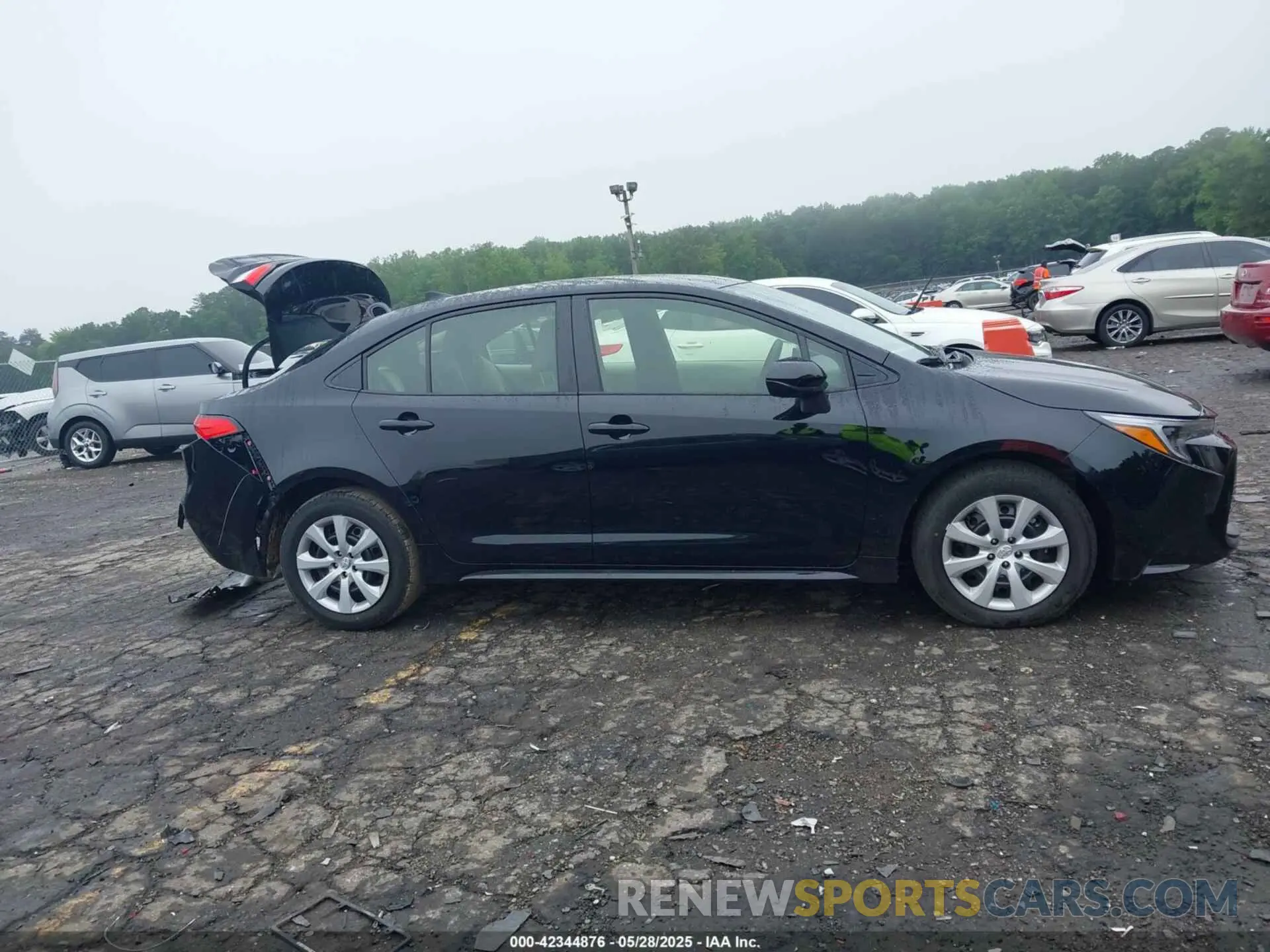 13 Photograph of a damaged car JTDBCMFEXS3089698 TOYOTA COROLLA 2025