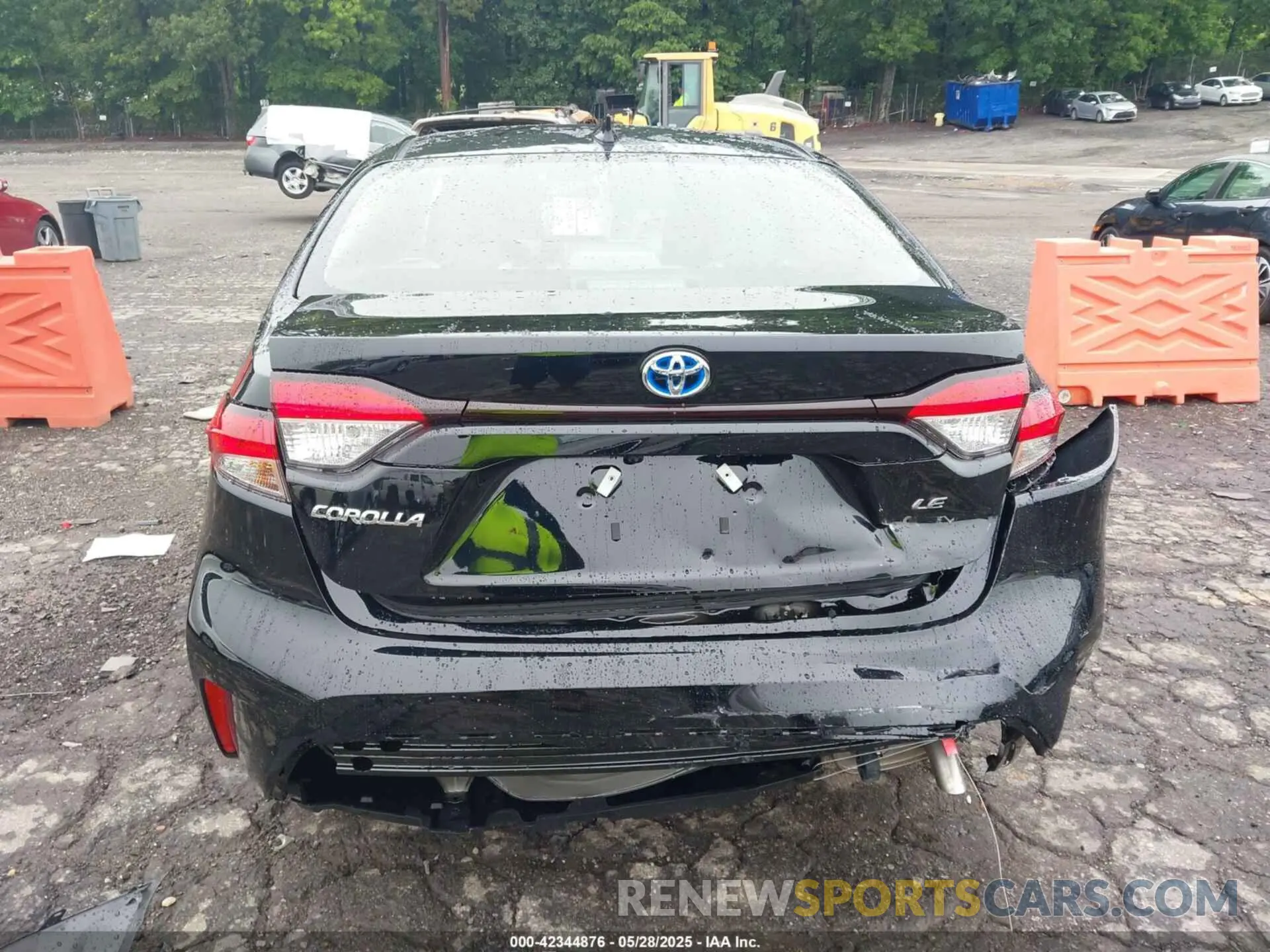 6 Photograph of a damaged car JTDBCMFEXS3089698 TOYOTA COROLLA 2025