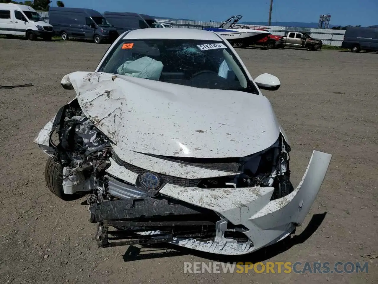 5 Photograph of a damaged car JTDBCMFEXSJ039685 TOYOTA COROLLA 2025