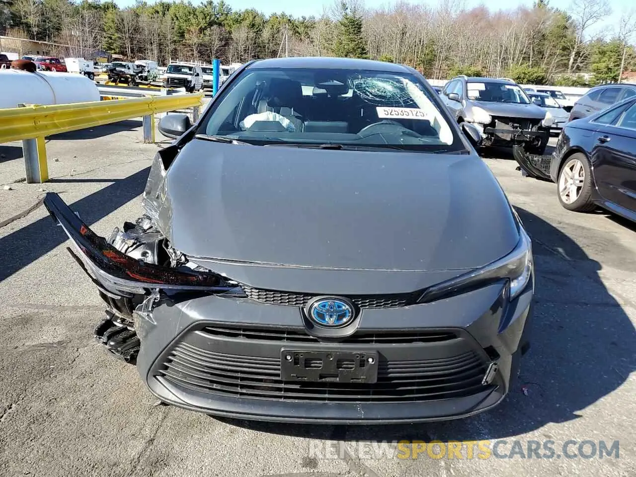 5 Photograph of a damaged car JTDBDMHE1S3016696 TOYOTA COROLLA 2025