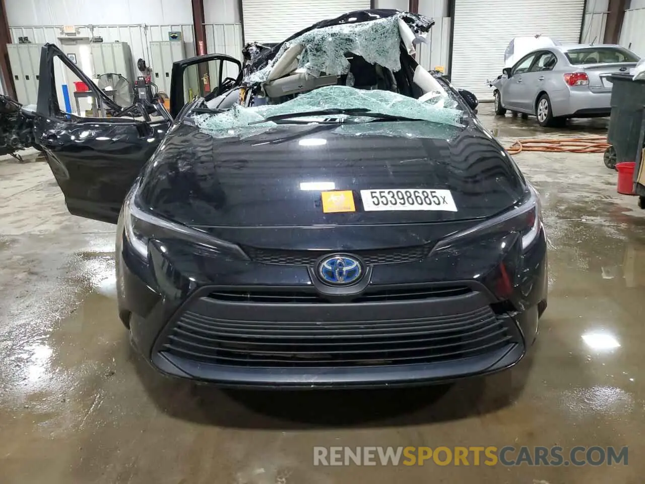 5 Photograph of a damaged car JTDBDMHE1SJ011767 TOYOTA COROLLA 2025