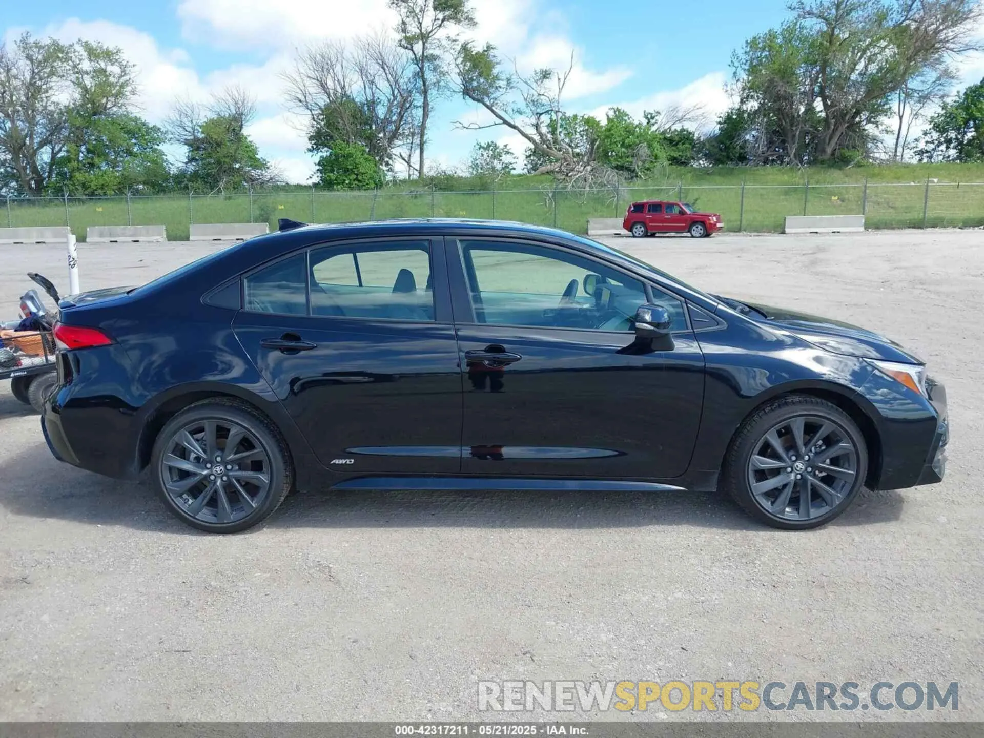 13 Photograph of a damaged car JTDBDMHE2S3018991 TOYOTA COROLLA 2025