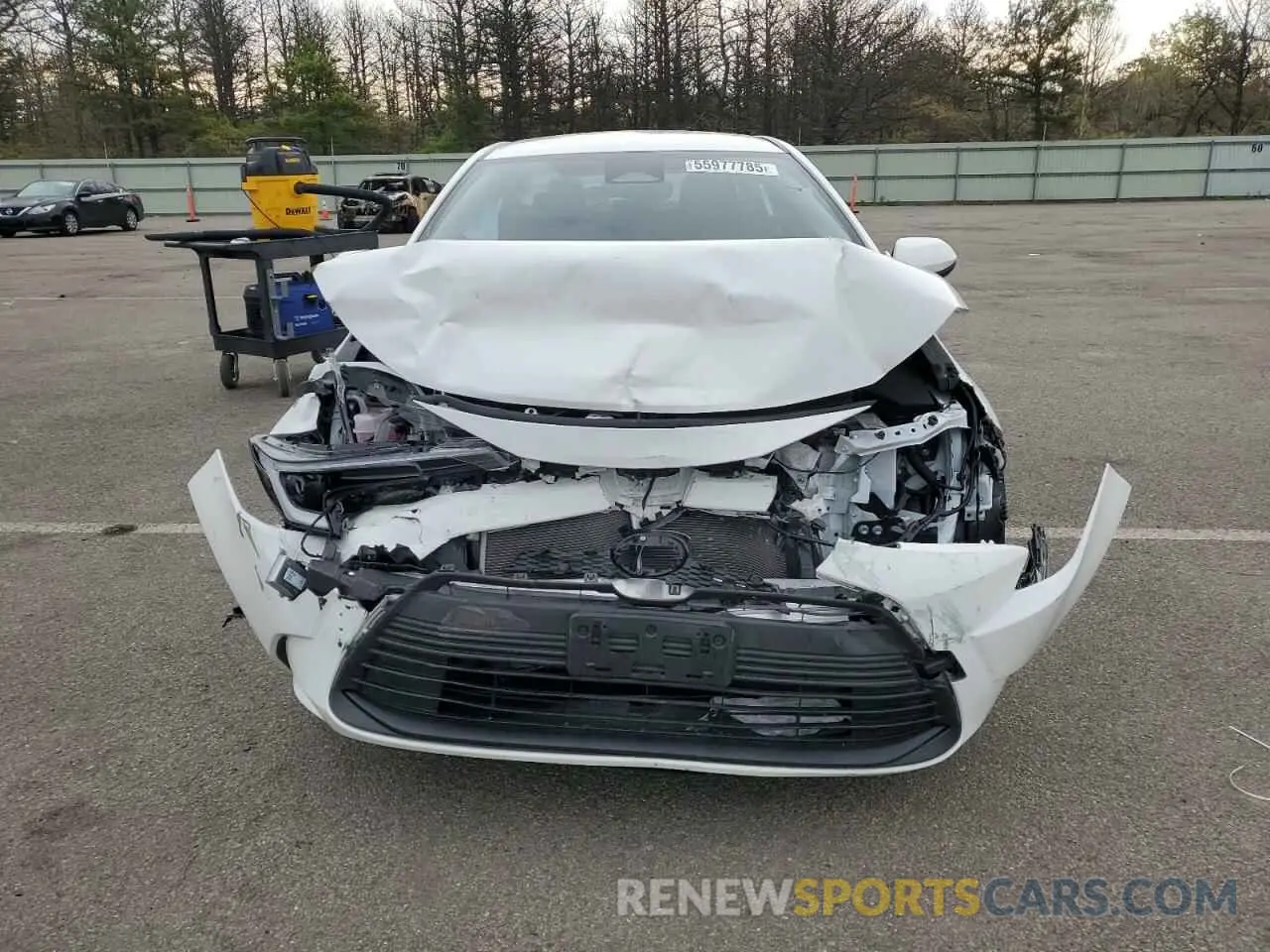 5 Photograph of a damaged car JTDBDMHE4SJ011696 TOYOTA COROLLA 2025