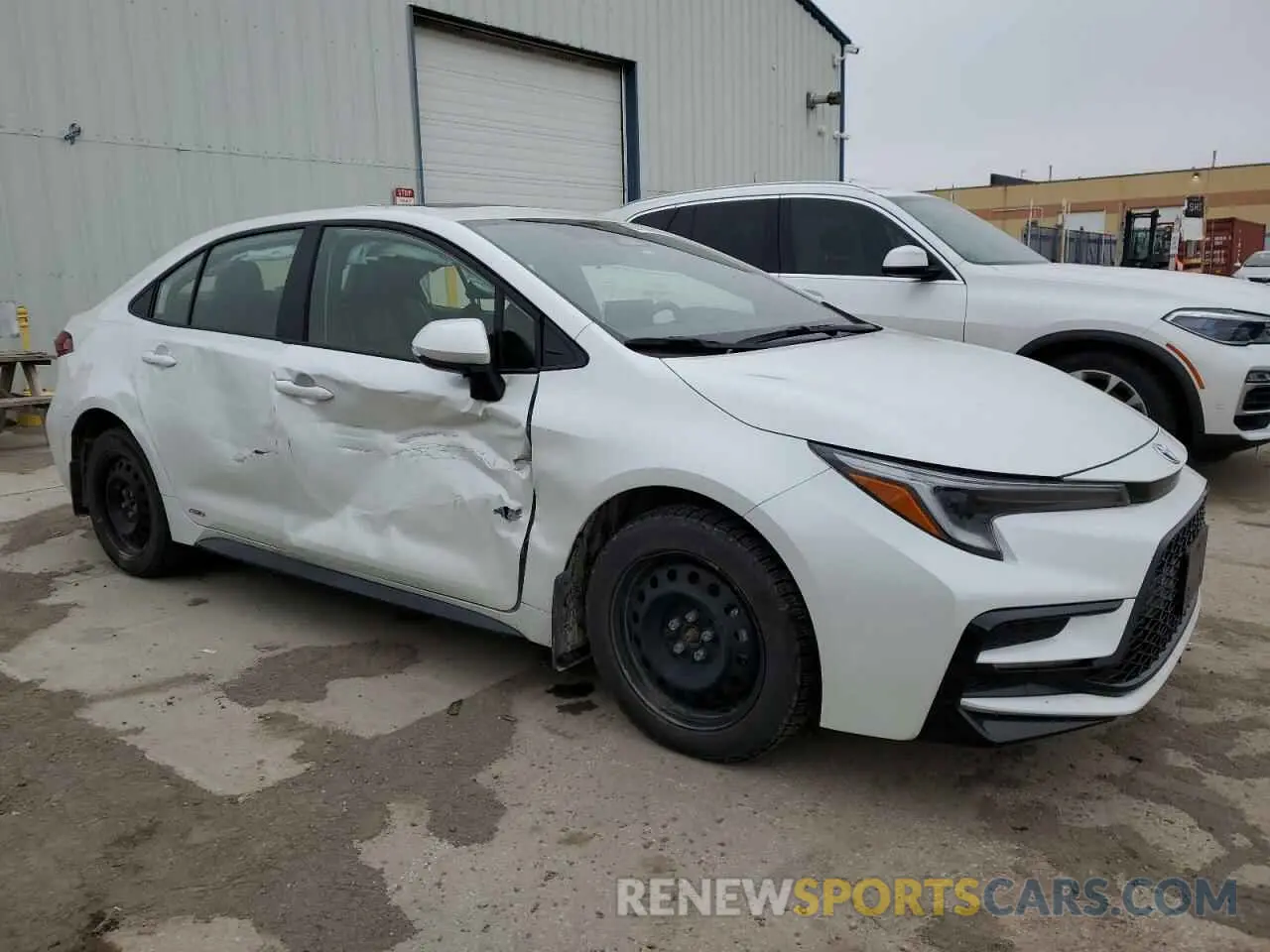 4 Photograph of a damaged car JTDBDMHE5SJ011965 TOYOTA COROLLA 2025