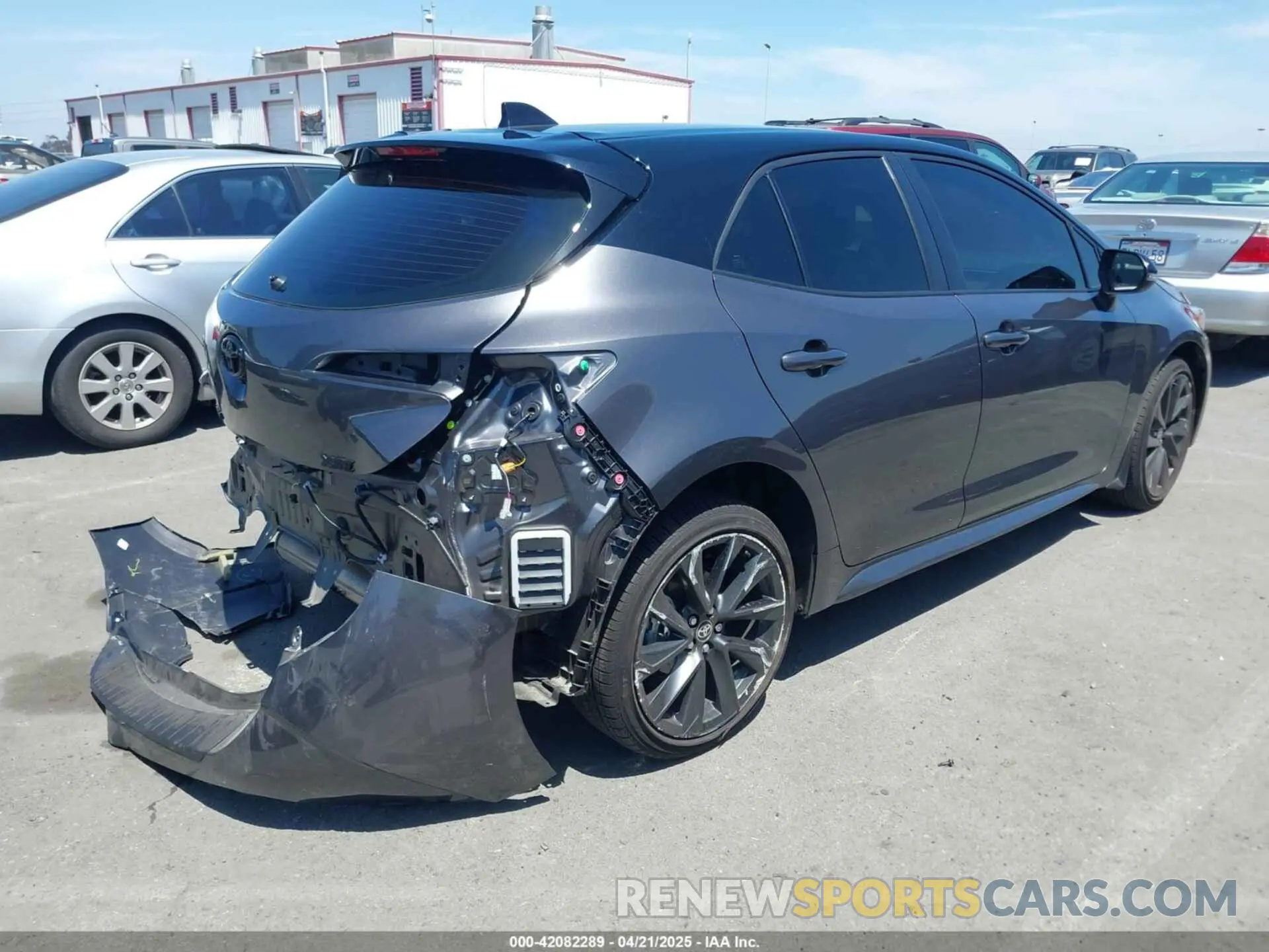 4 Photograph of a damaged car JTNC4MBE8S3236331 TOYOTA COROLLA 2025