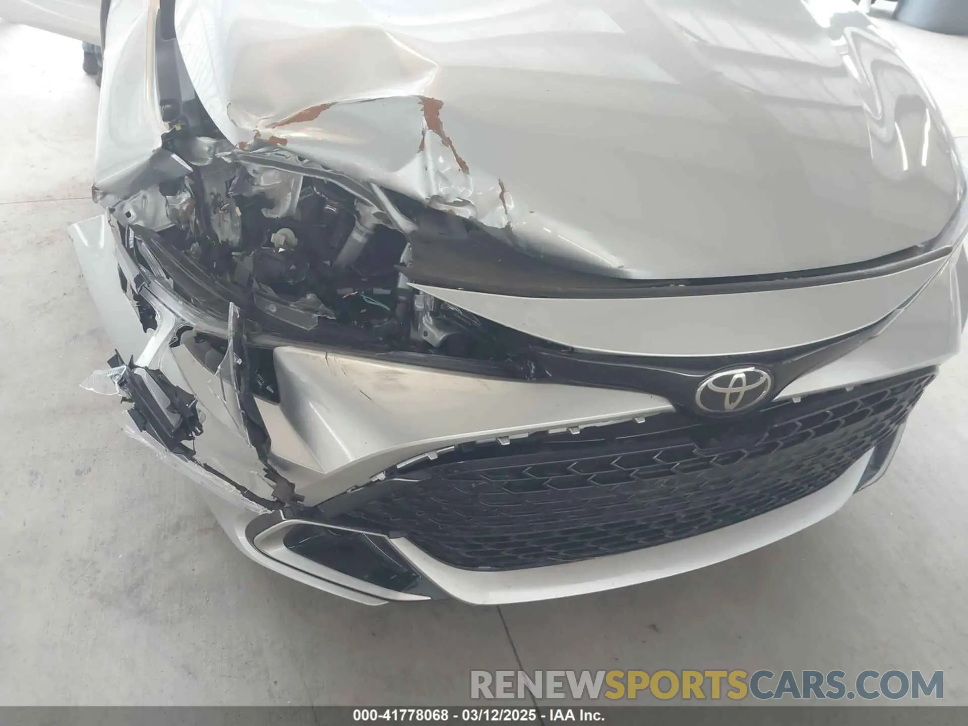 16 Photograph of a damaged car JTNC4MBE9S3236452 TOYOTA COROLLA 2025