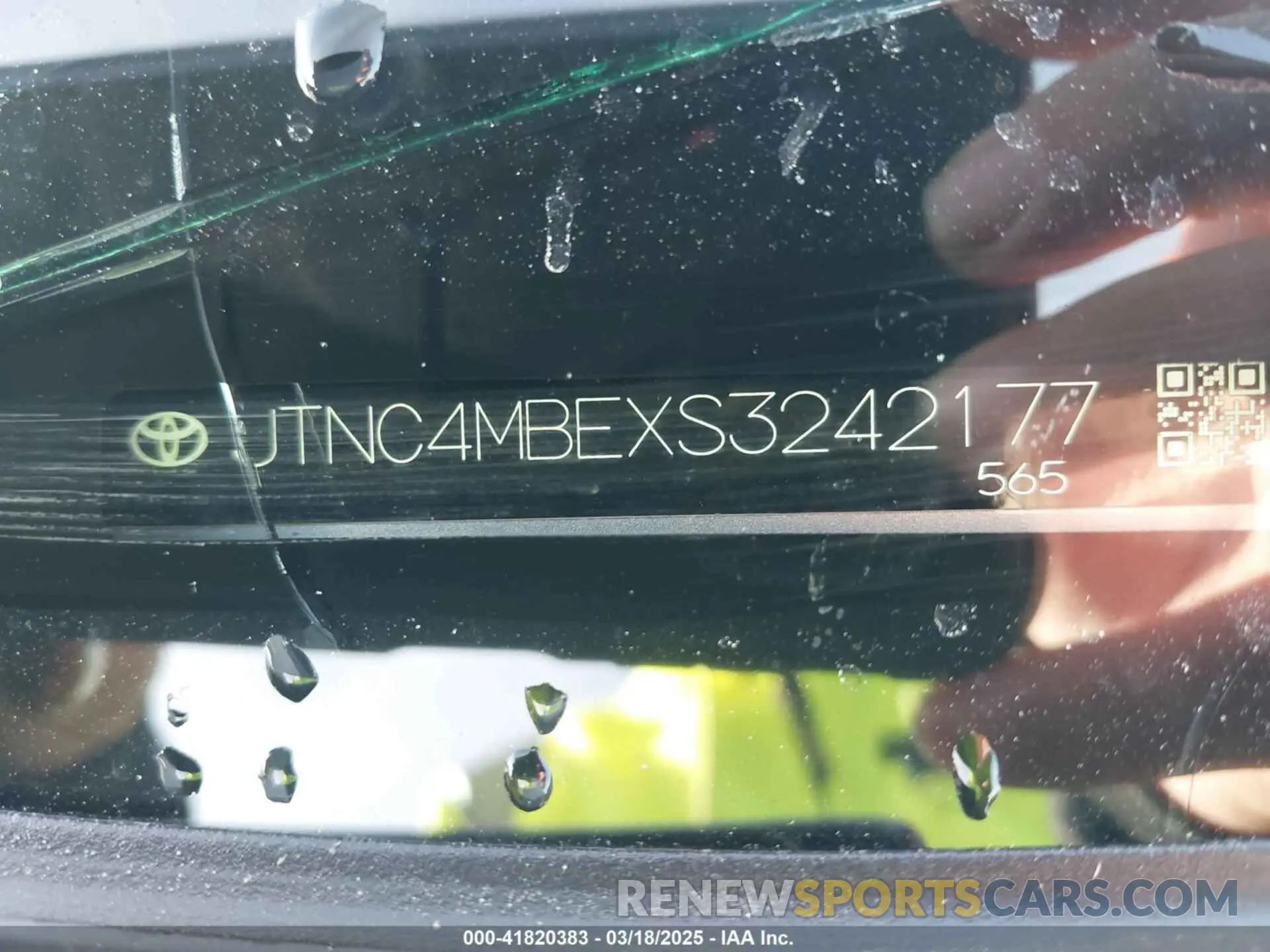 16 Photograph of a damaged car JTNC4MBEXS3242177 TOYOTA COROLLA 2025