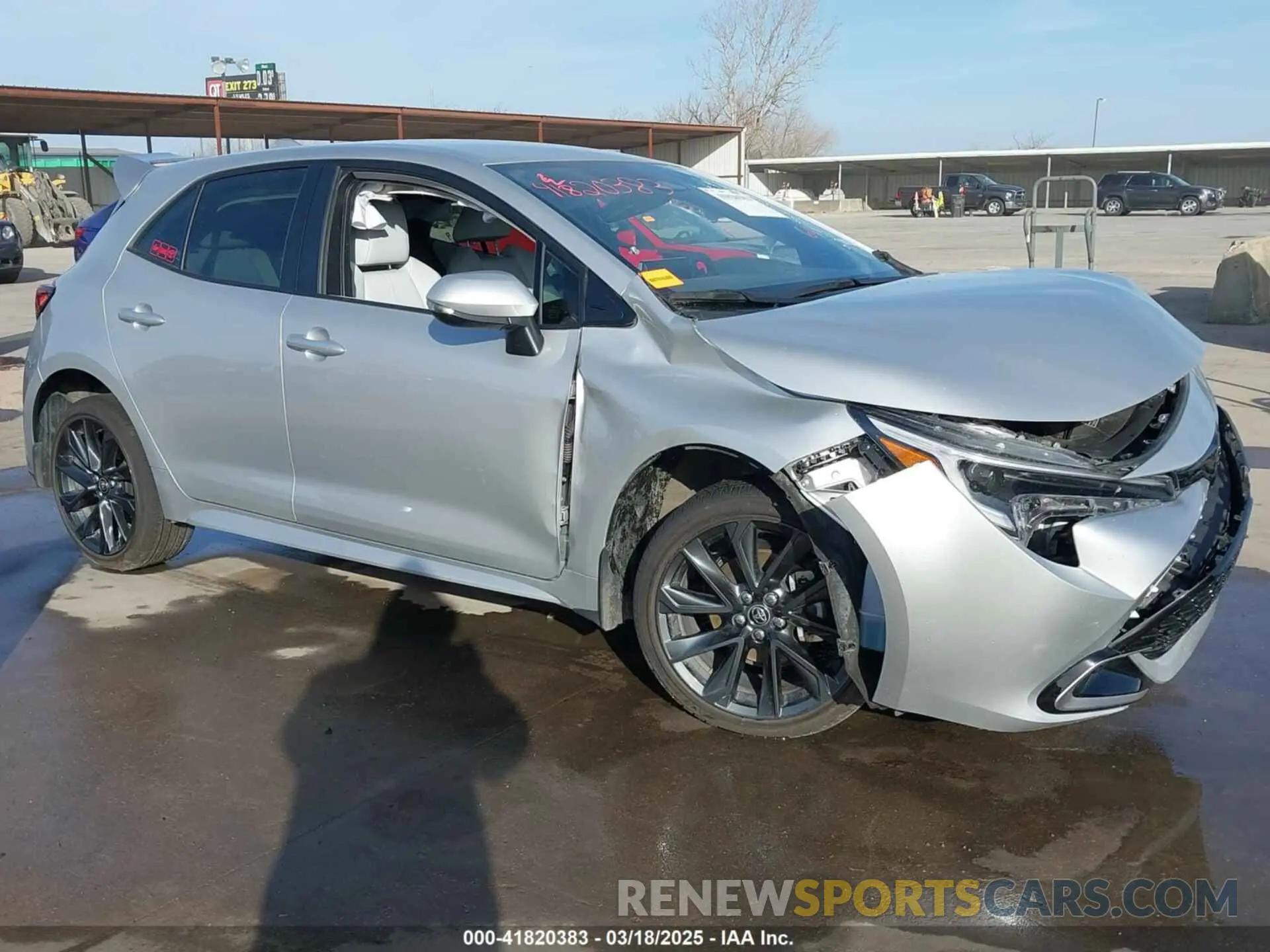 17 Photograph of a damaged car JTNC4MBEXS3242177 TOYOTA COROLLA 2025