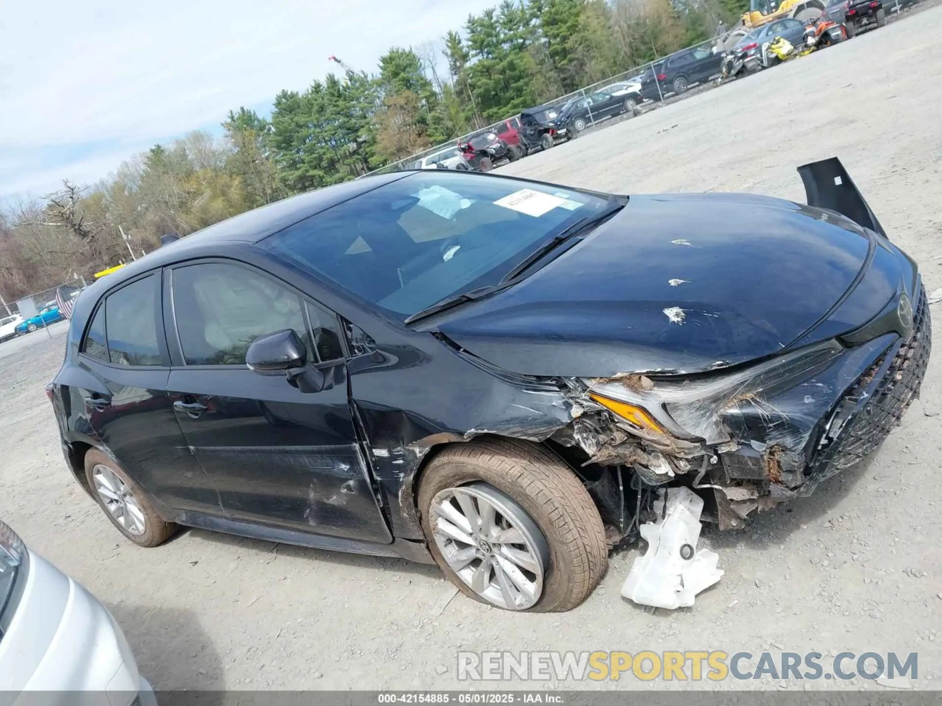 12 Photograph of a damaged car JTND4MBE3S3233762 TOYOTA COROLLA 2025