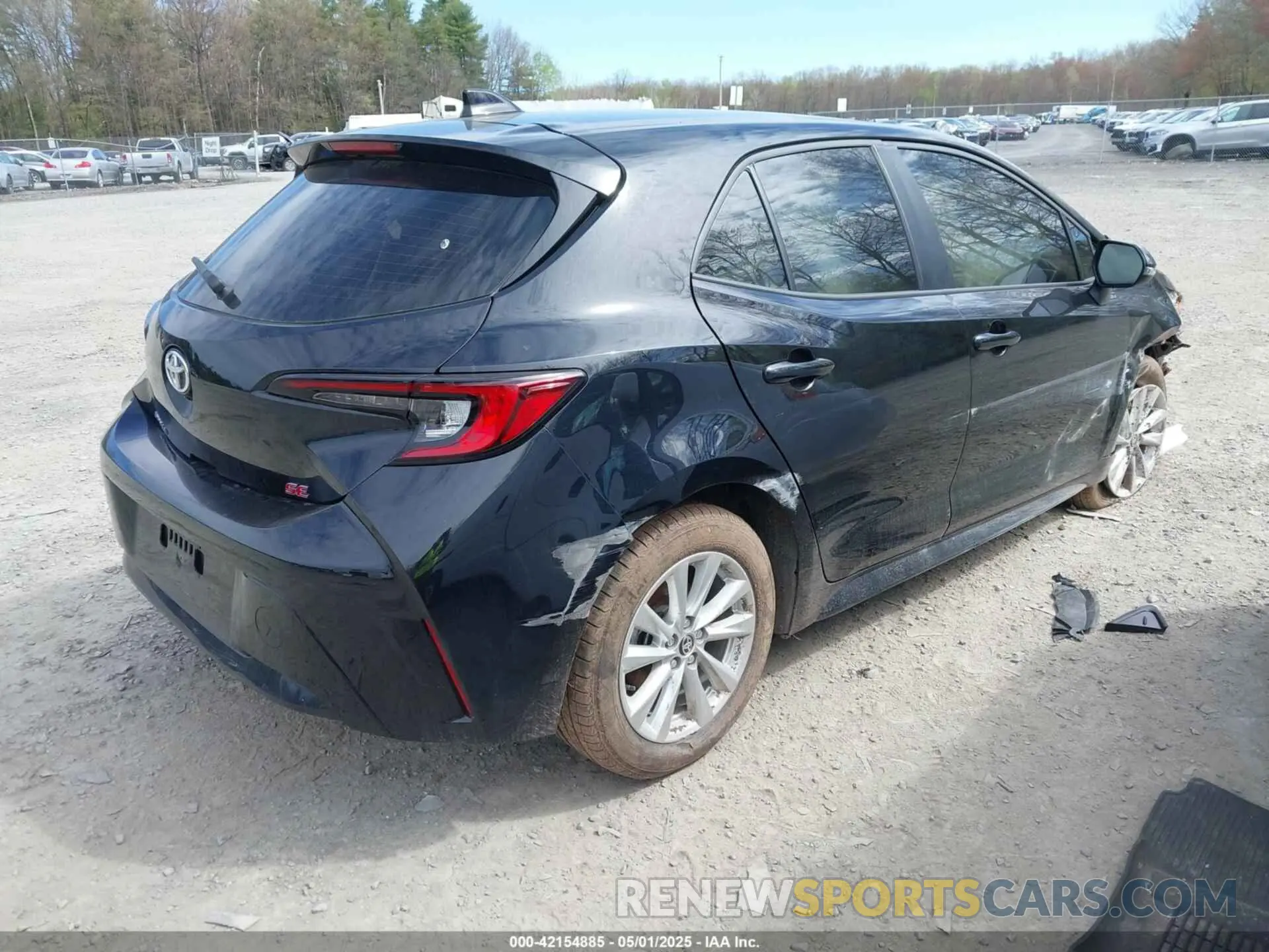 4 Photograph of a damaged car JTND4MBE3S3233762 TOYOTA COROLLA 2025