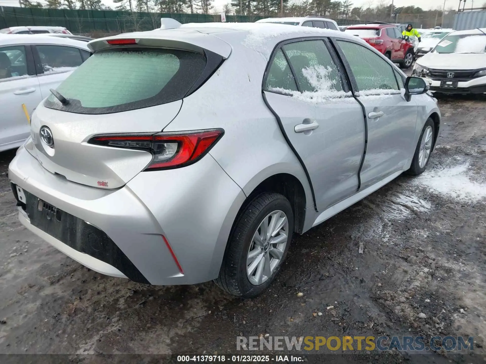4 Photograph of a damaged car JTND4MBE6S3233643 TOYOTA COROLLA 2025
