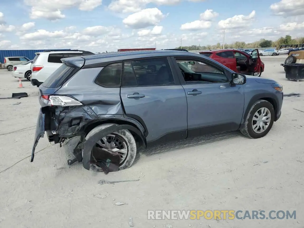 3 Photograph of a damaged car 7MUAAAAG3NV035743 TOYOTA COROLLA CR 2022