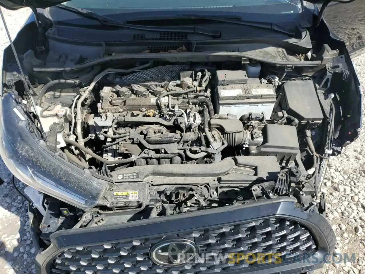 12 Photograph of a damaged car 7MUAAAAG5NV033542 TOYOTA COROLLA CR 2022