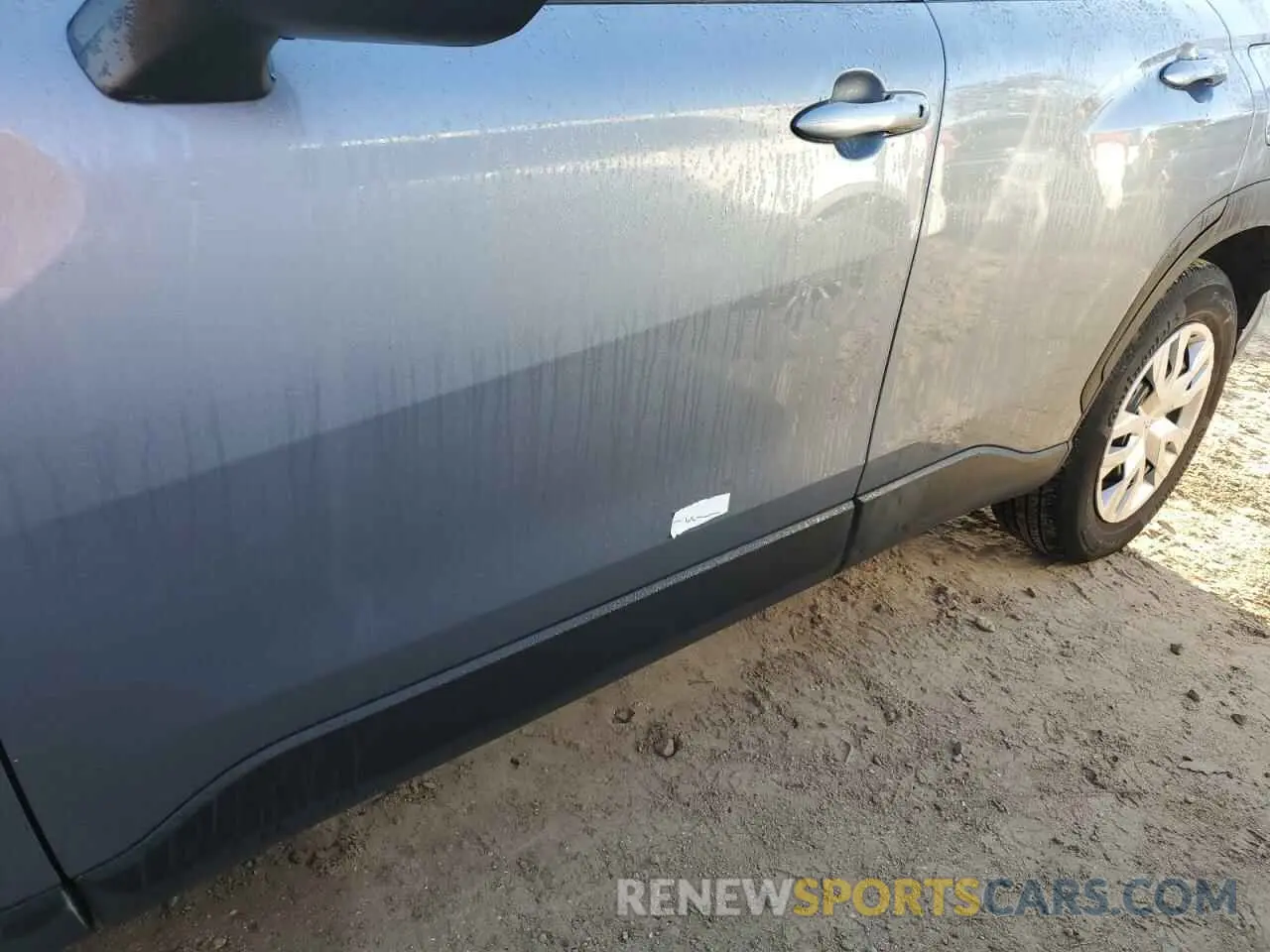 13 Photograph of a damaged car 7MUAAAAG8NV003922 TOYOTA COROLLA CR 2022