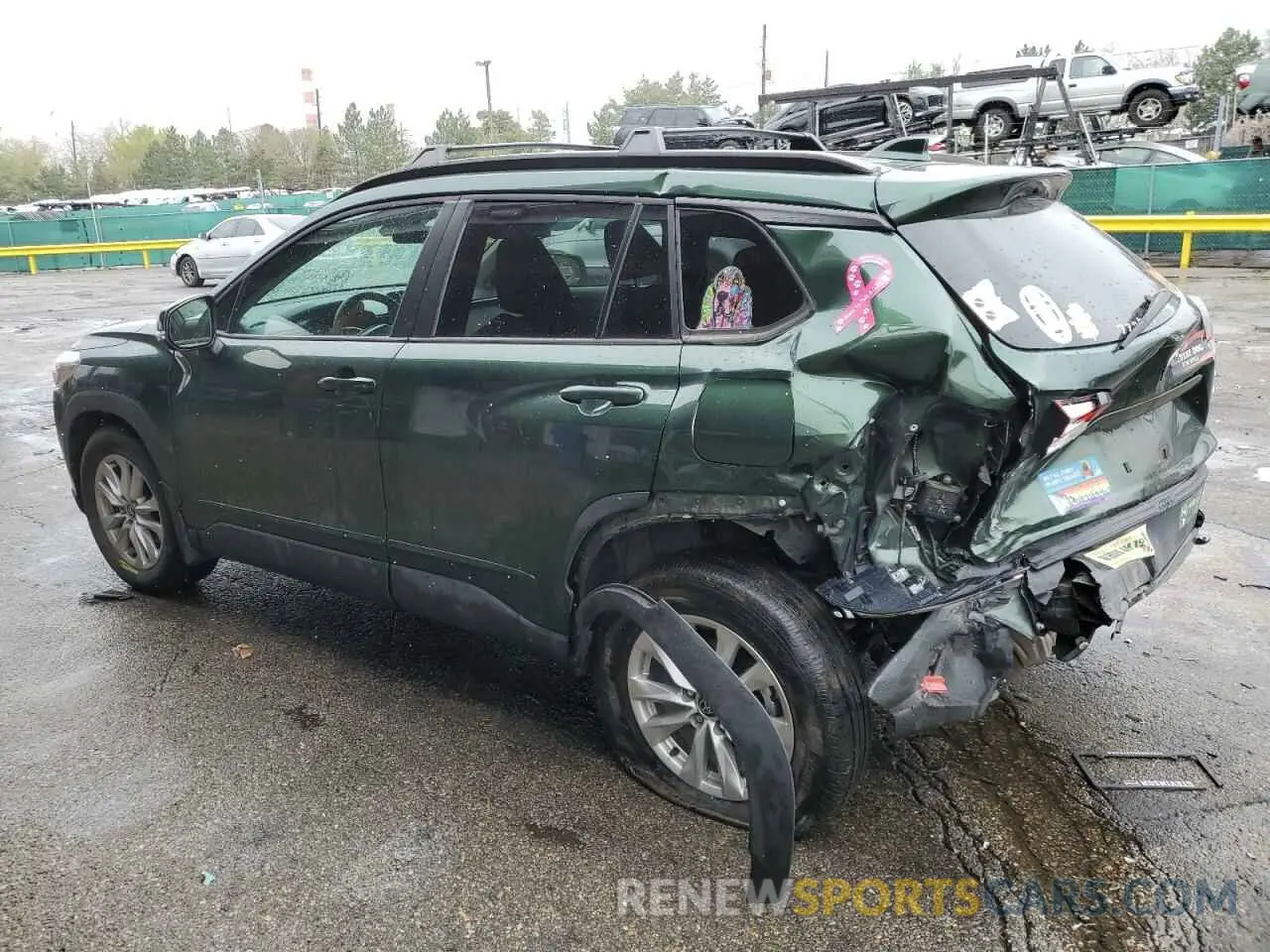 2 Photograph of a damaged car 7MUBAABG2NV037163 TOYOTA COROLLA CR 2022