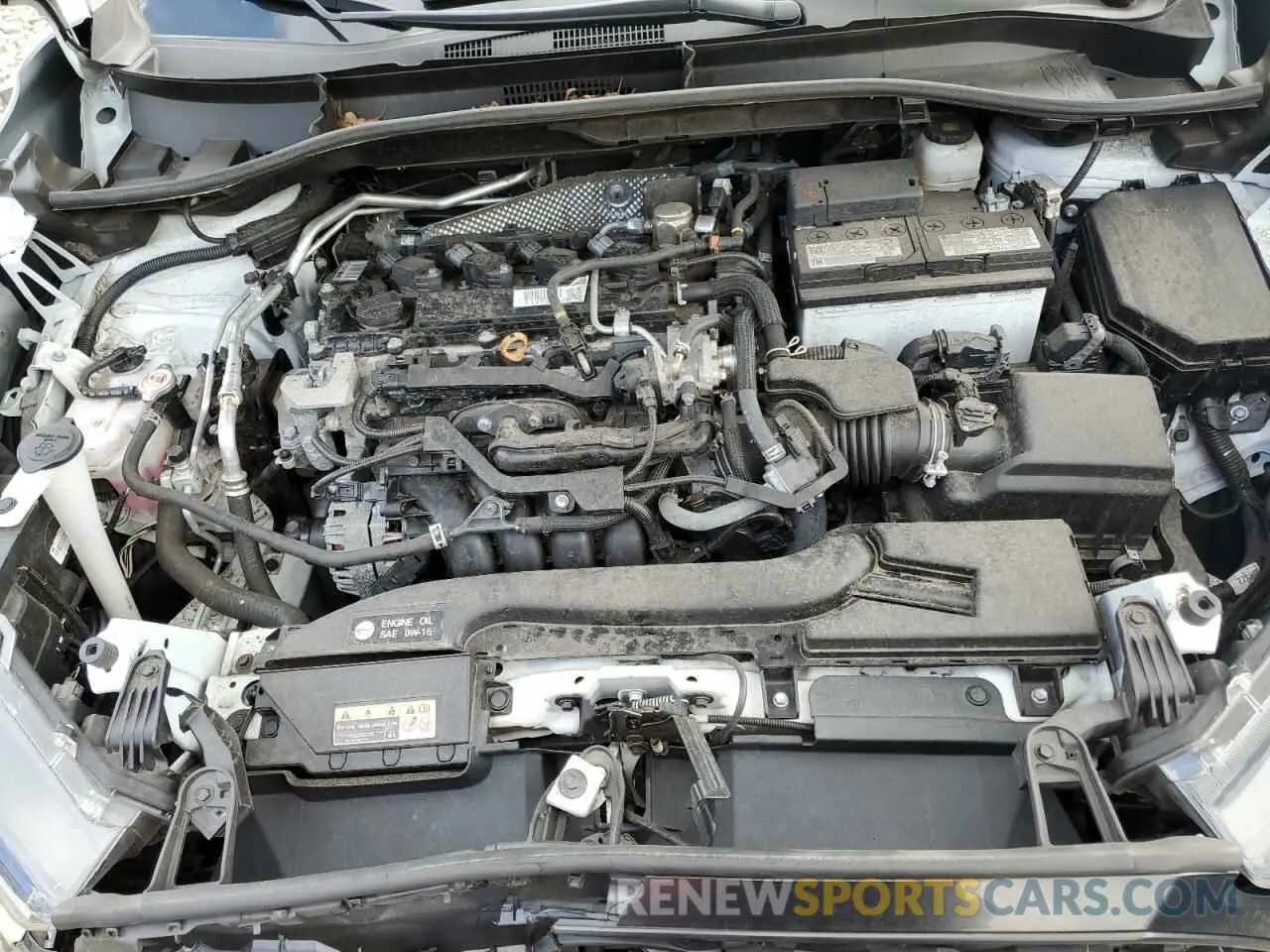 11 Photograph of a damaged car 7MUBAABG5NV012385 TOYOTA COROLLA CR 2022