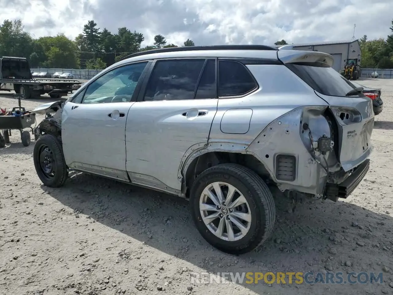 2 Photograph of a damaged car 7MUCAAAG2NV012821 TOYOTA COROLLA CR 2022