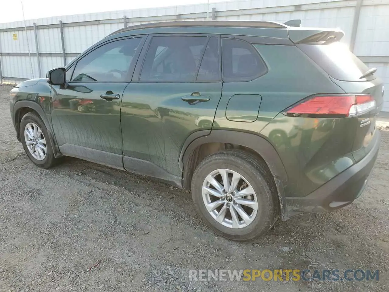 2 Photograph of a damaged car 7MUCAAAG3NV018160 TOYOTA COROLLA CR 2022