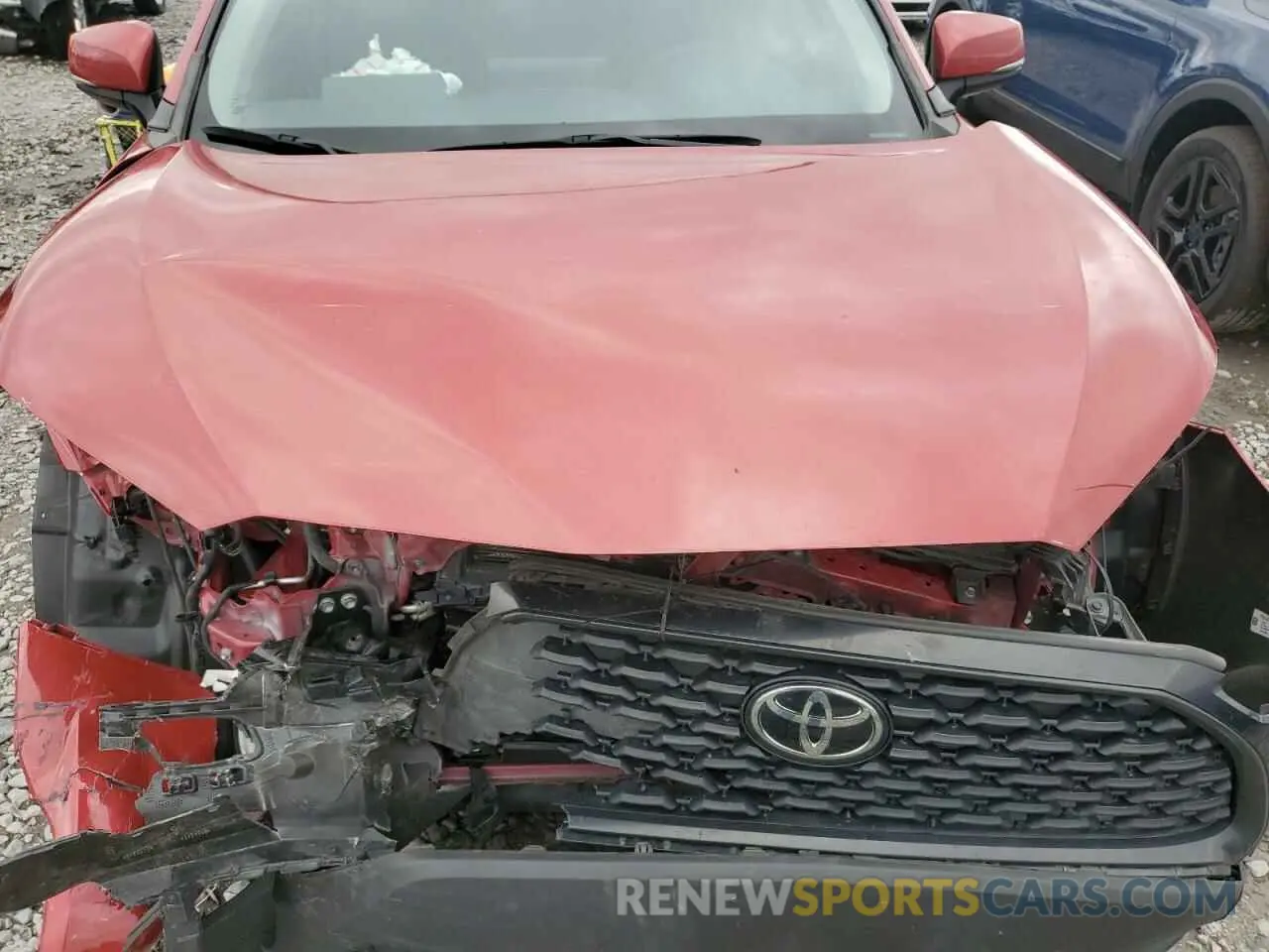 12 Photograph of a damaged car 7MUCAAAG6NV027435 TOYOTA COROLLA CR 2022