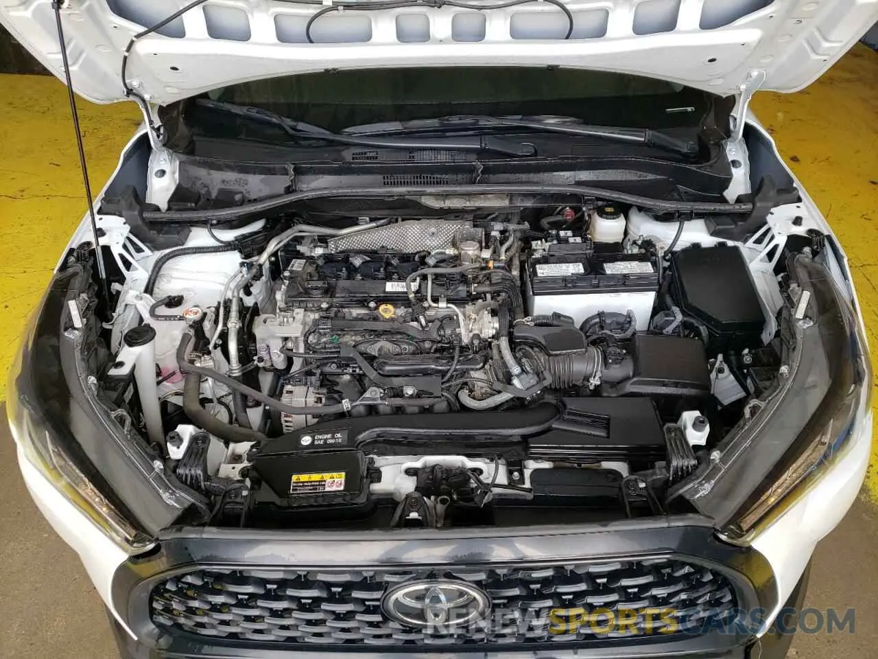 12 Photograph of a damaged car 7MUCAAAG6NV032473 TOYOTA COROLLA CR 2022