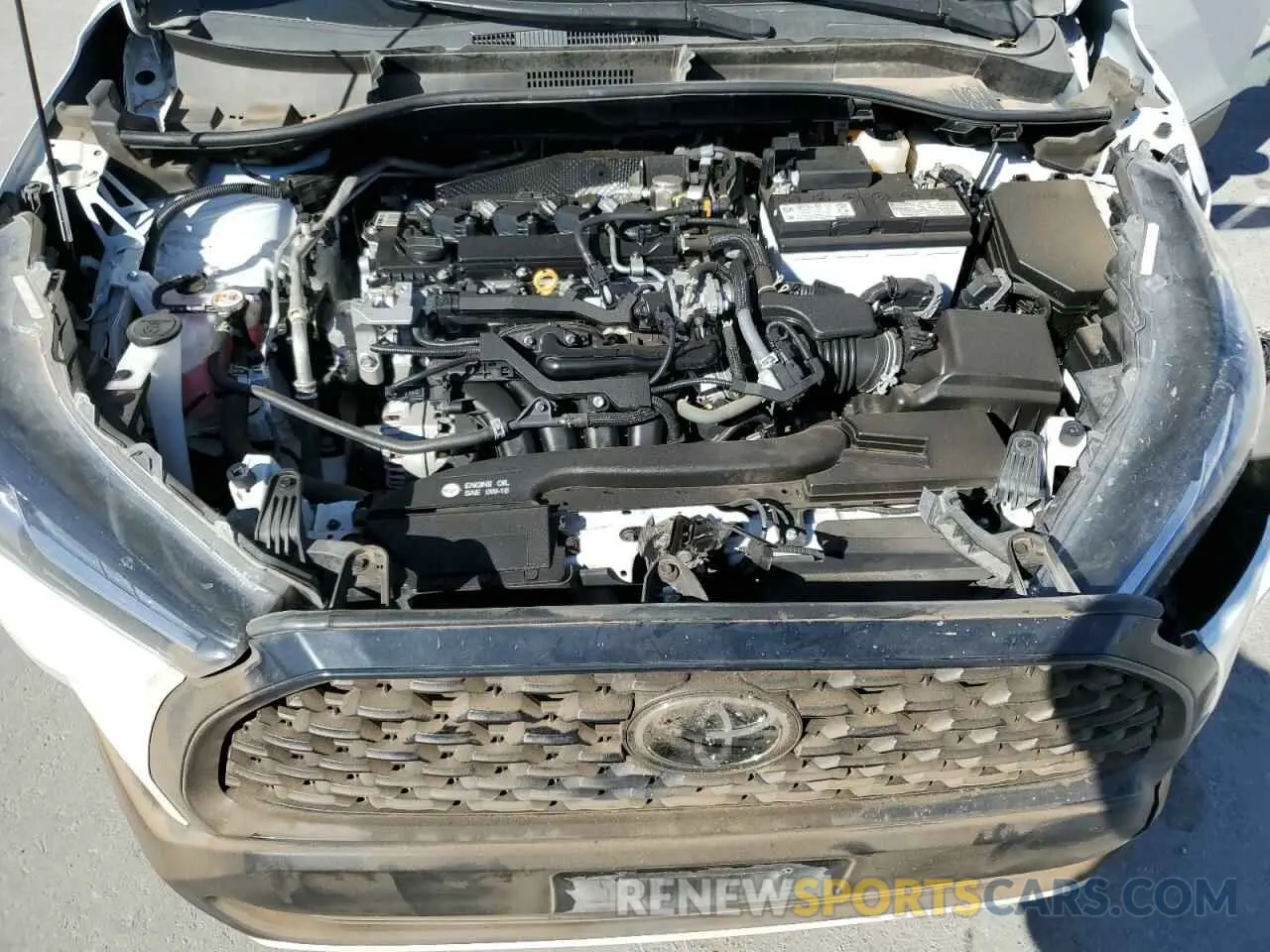 12 Photograph of a damaged car 7MUCAAAG6NV032571 TOYOTA COROLLA CR 2022