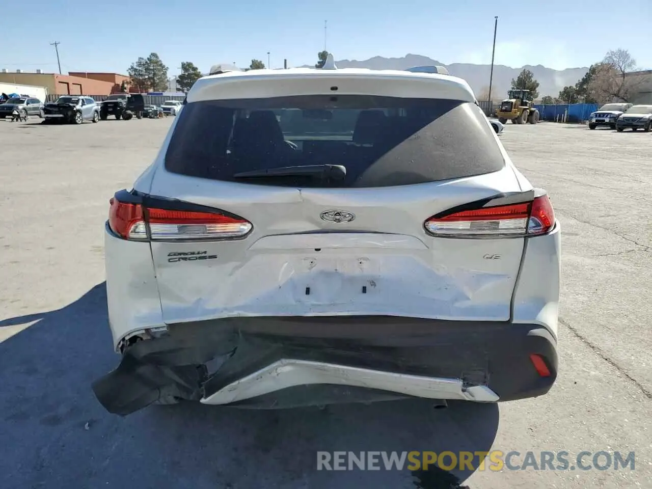 6 Photograph of a damaged car 7MUCAAAG6NV032571 TOYOTA COROLLA CR 2022