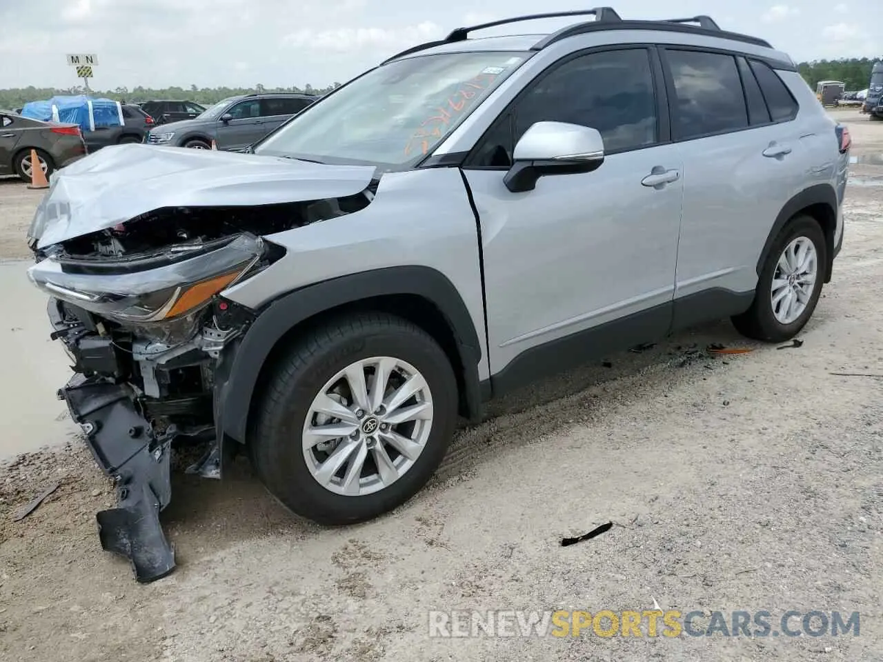 1 Photograph of a damaged car 7MUCAAAG7NV011423 TOYOTA COROLLA CR 2022
