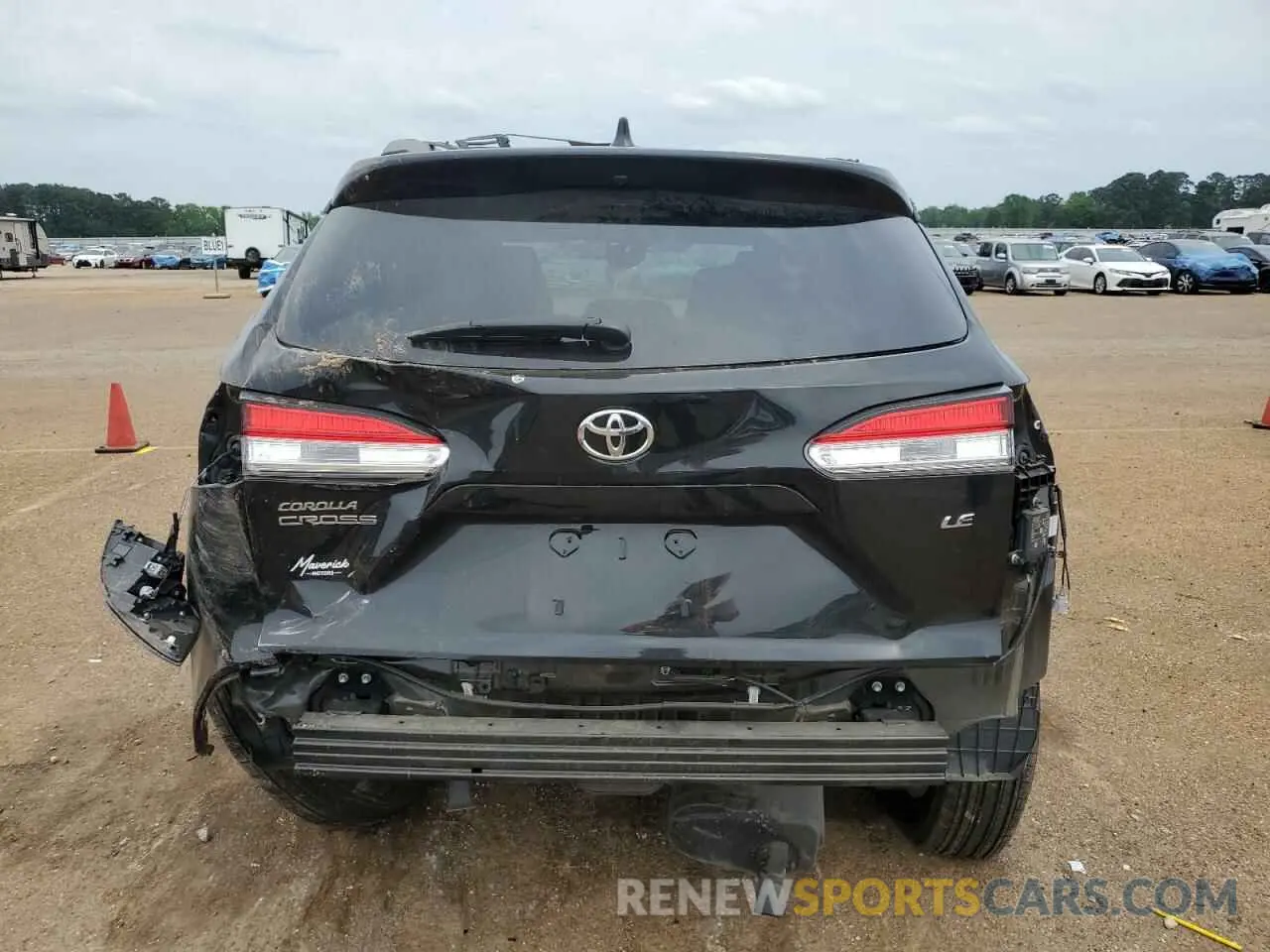 6 Photograph of a damaged car 7MUCAAAG9NV024206 TOYOTA COROLLA CR 2022
